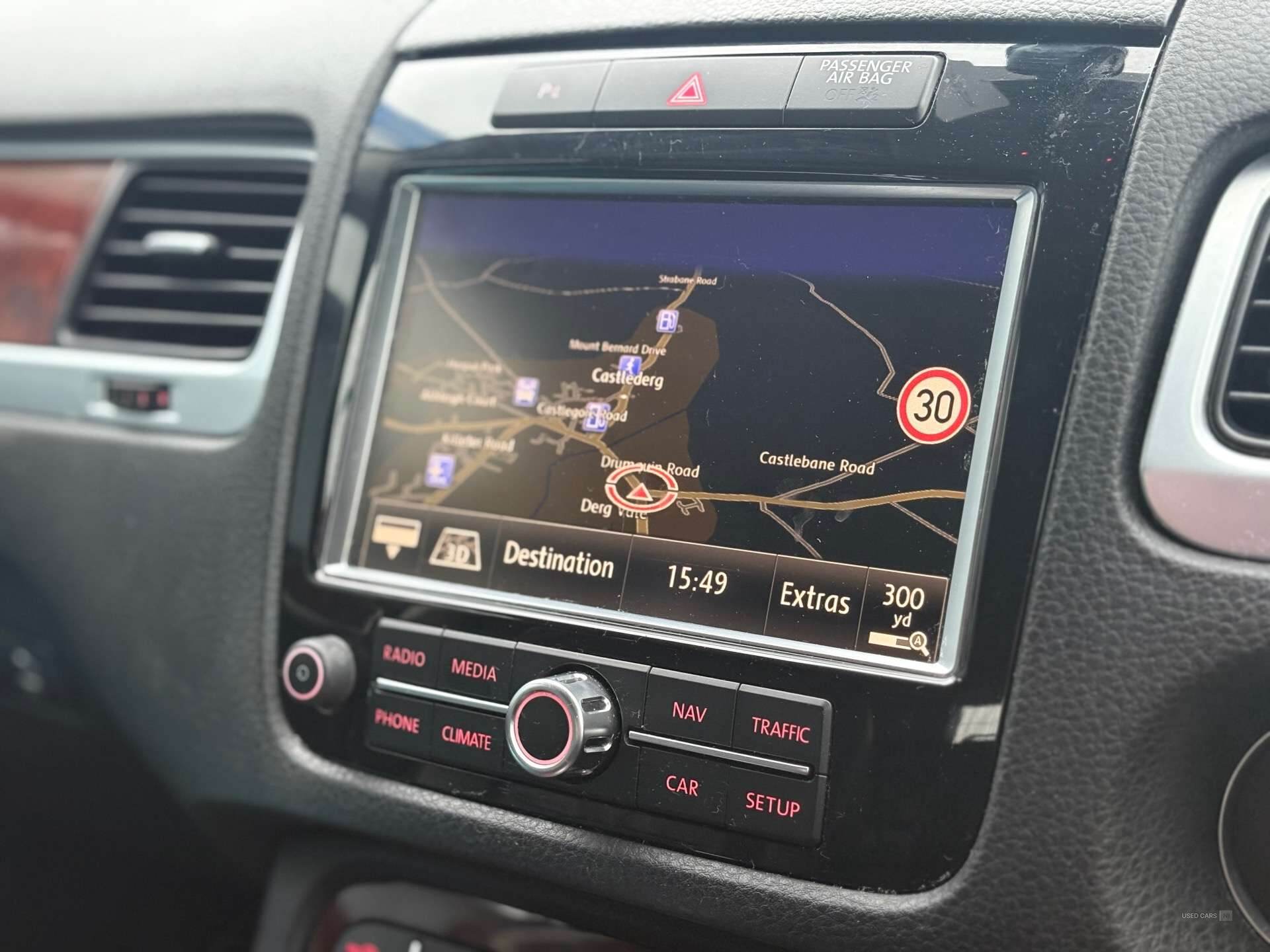 Dec 2013 Volkswagen Touareg 3.0 V6 TDI SE 5dr Tip Auto
