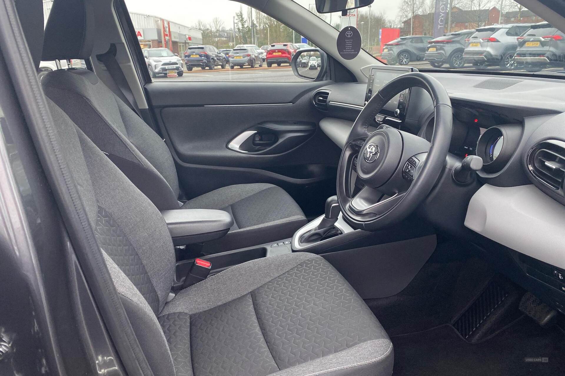 Feb 2022 Toyota Yaris Cross 1.5 Hybrid Icon 5dr CVT