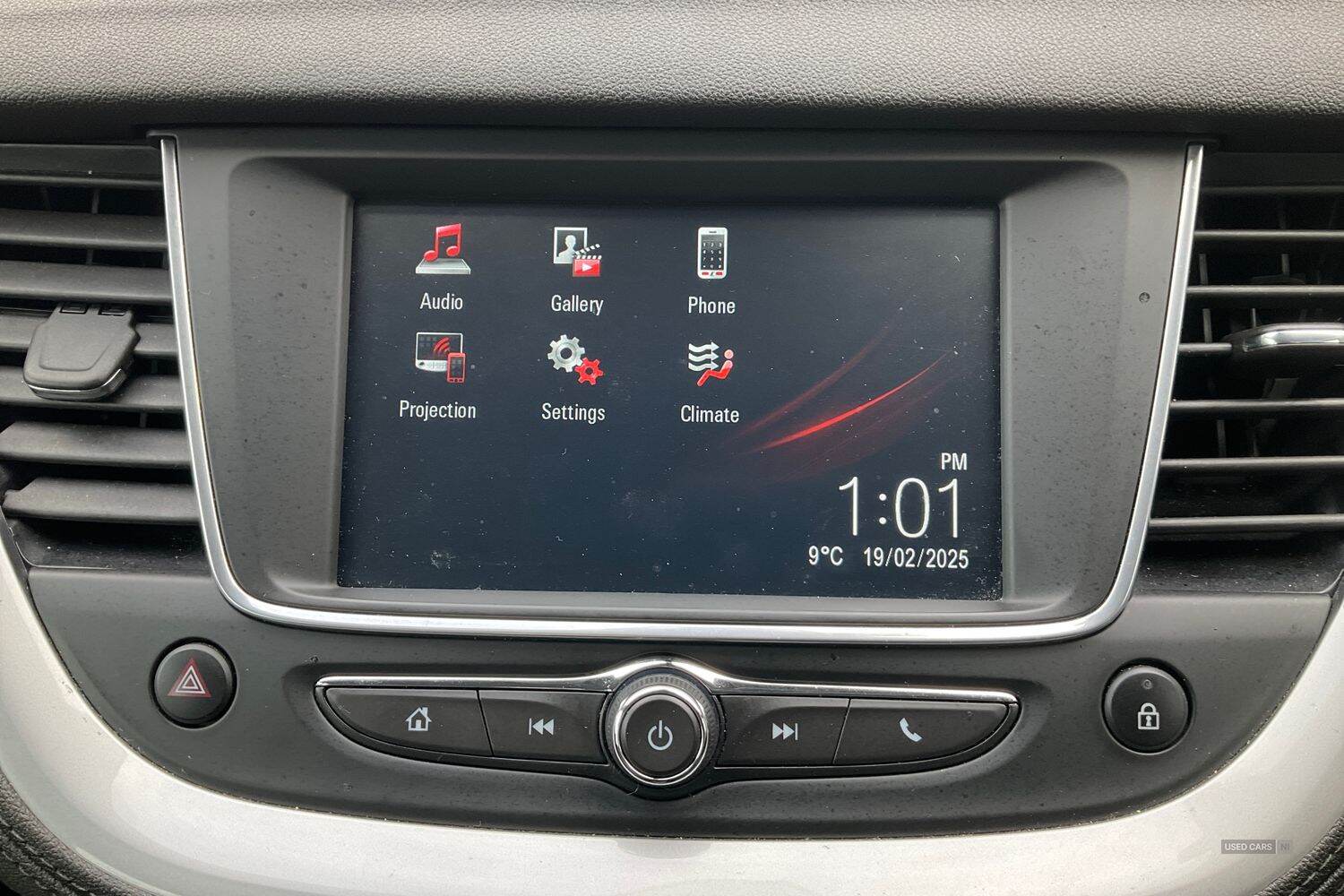Oct 2019 Vauxhall Grandland X 1.2 Turbo SE 5dr
