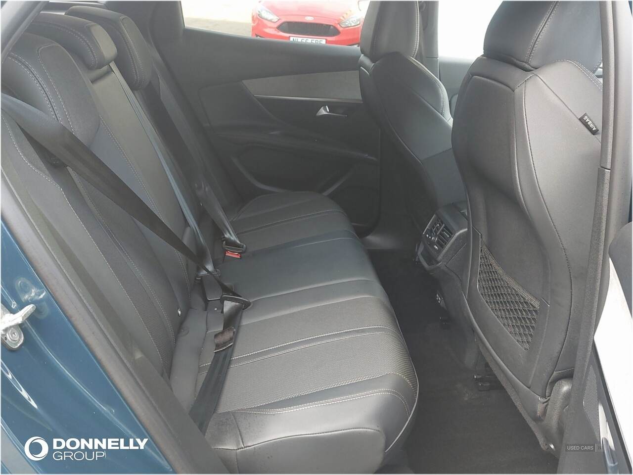 Oct 2023 Peugeot 3008 1.2 Hybrid 136 GT 5dr e-DSC6