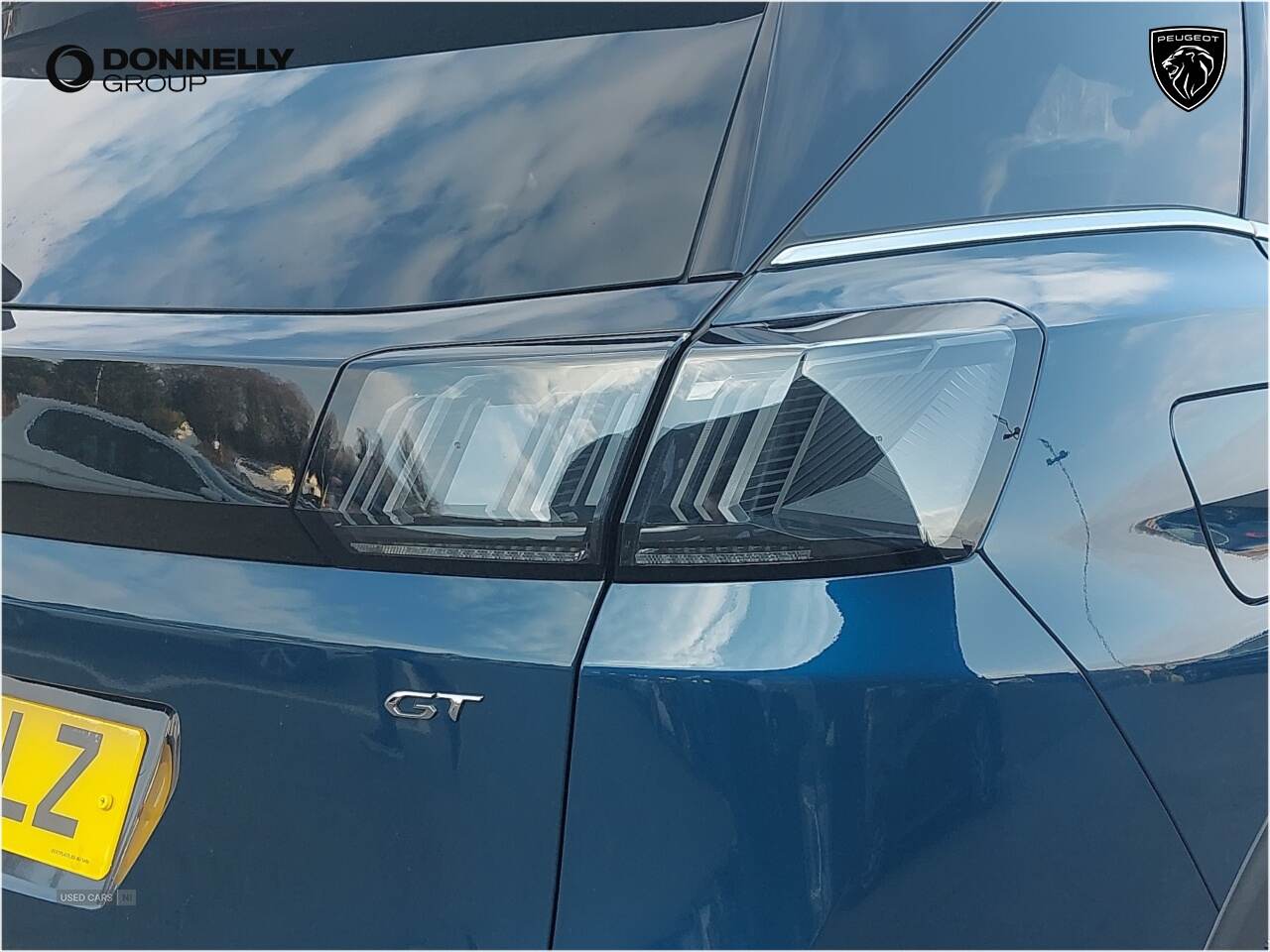Oct 2023 Peugeot 3008 1.2 Hybrid 136 GT 5dr e-DSC6