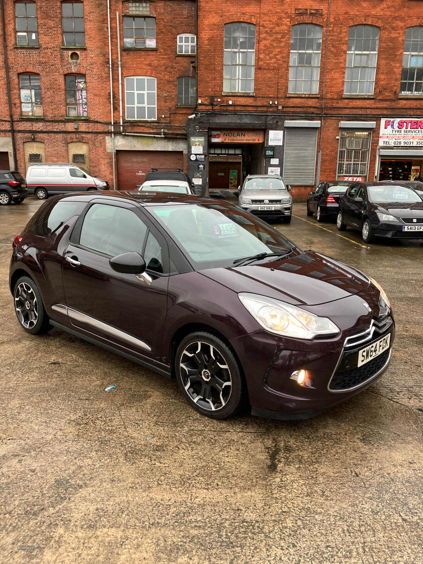 Nov 2014 Citroen DS3 1.6 e-HDi Airdream DStyle Plus 3dr