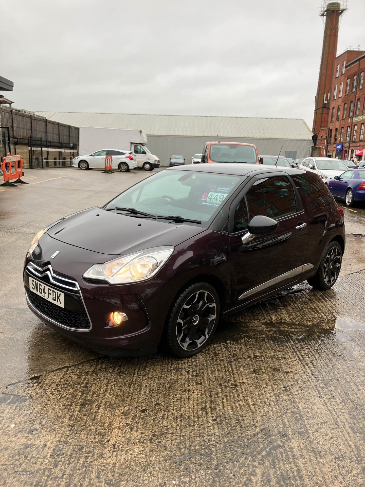 Nov 2014 Citroen DS3 1.6 e-HDi Airdream DStyle Plus 3dr