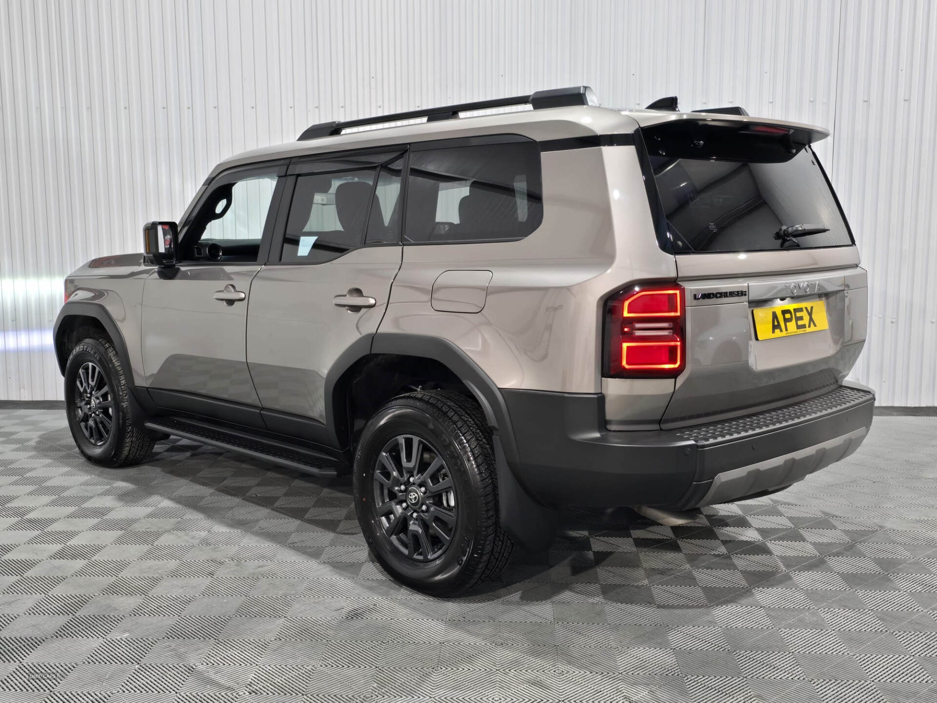 Feb 2025 Toyota Land Cruiser Lc250 TOP SPEC