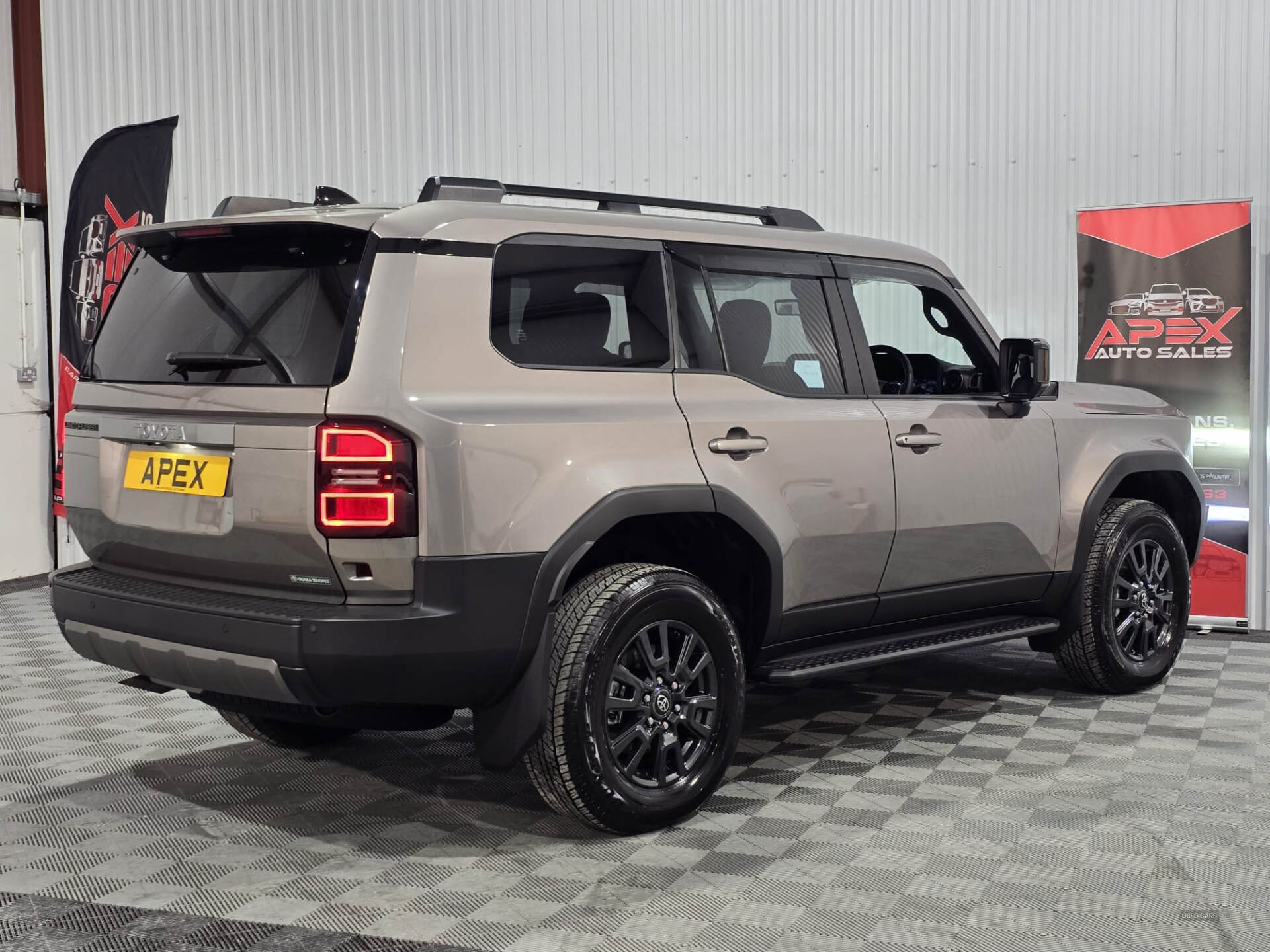 Feb 2025 Toyota Land Cruiser Lc250 TOP SPEC