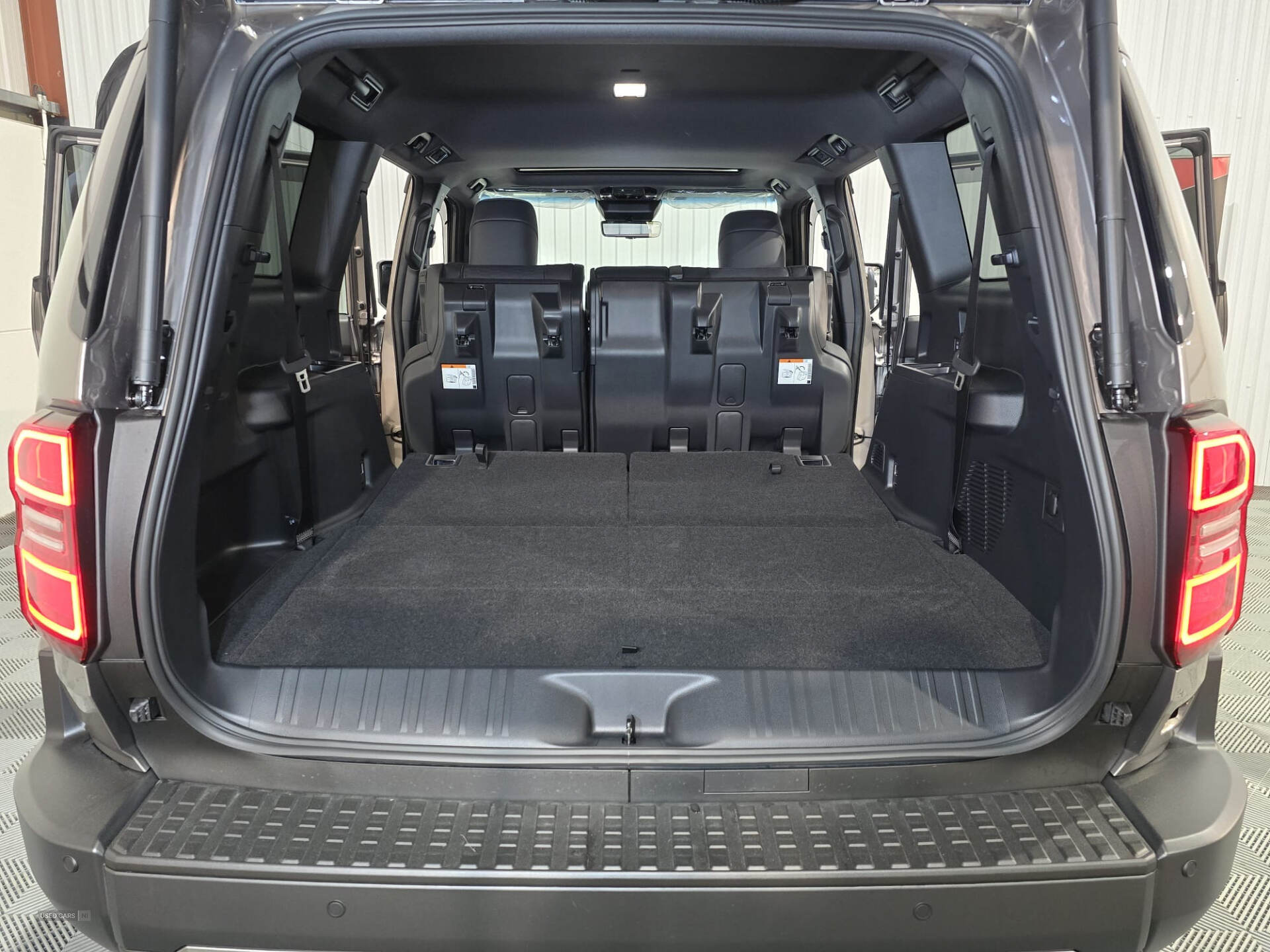 Feb 2025 Toyota Land Cruiser Lc250 TOP SPEC