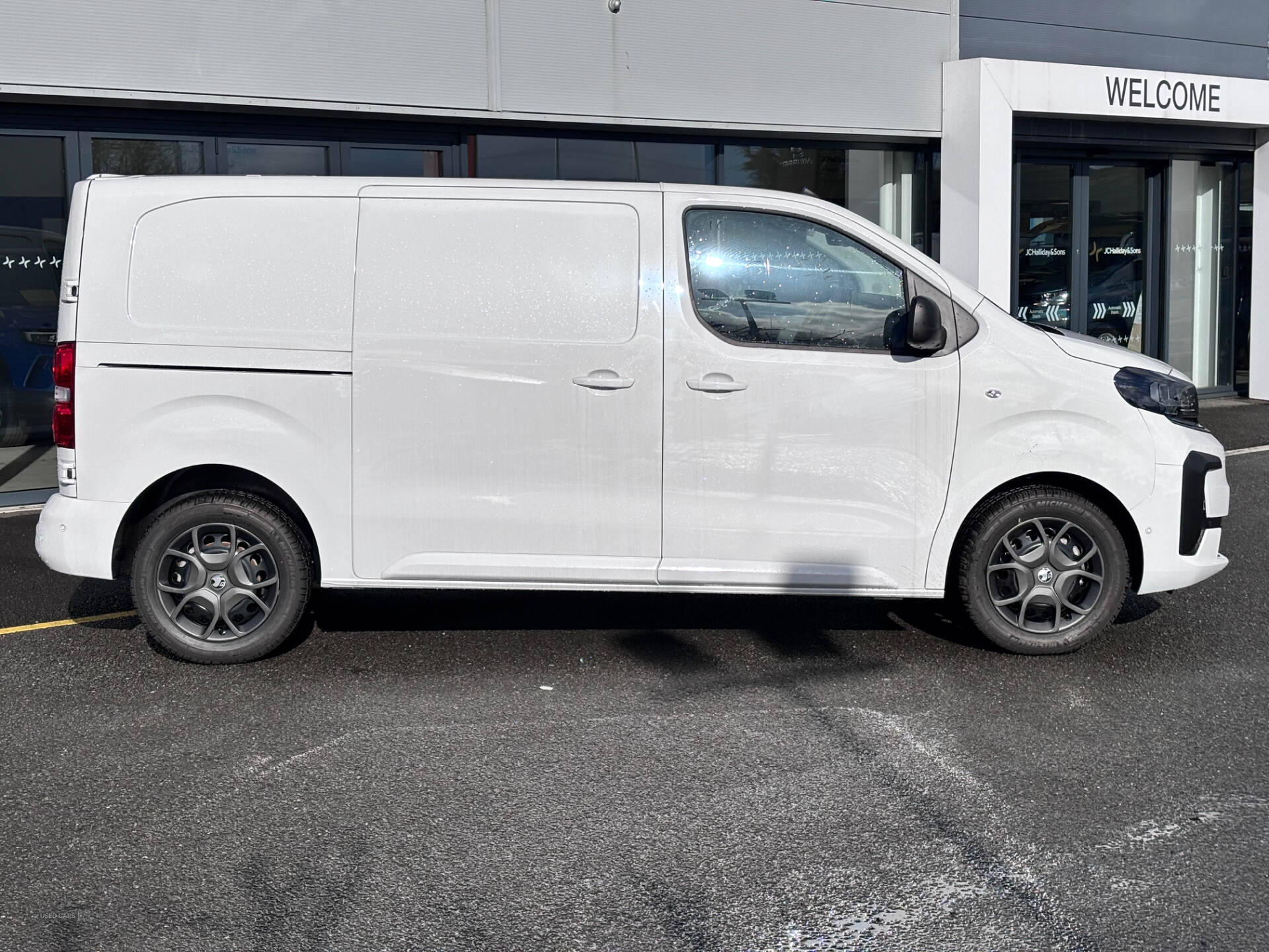 Feb 2025 Vauxhall Vivaro L1H1 2.0TURBO DIESEL 145BHP 1400KG PRO