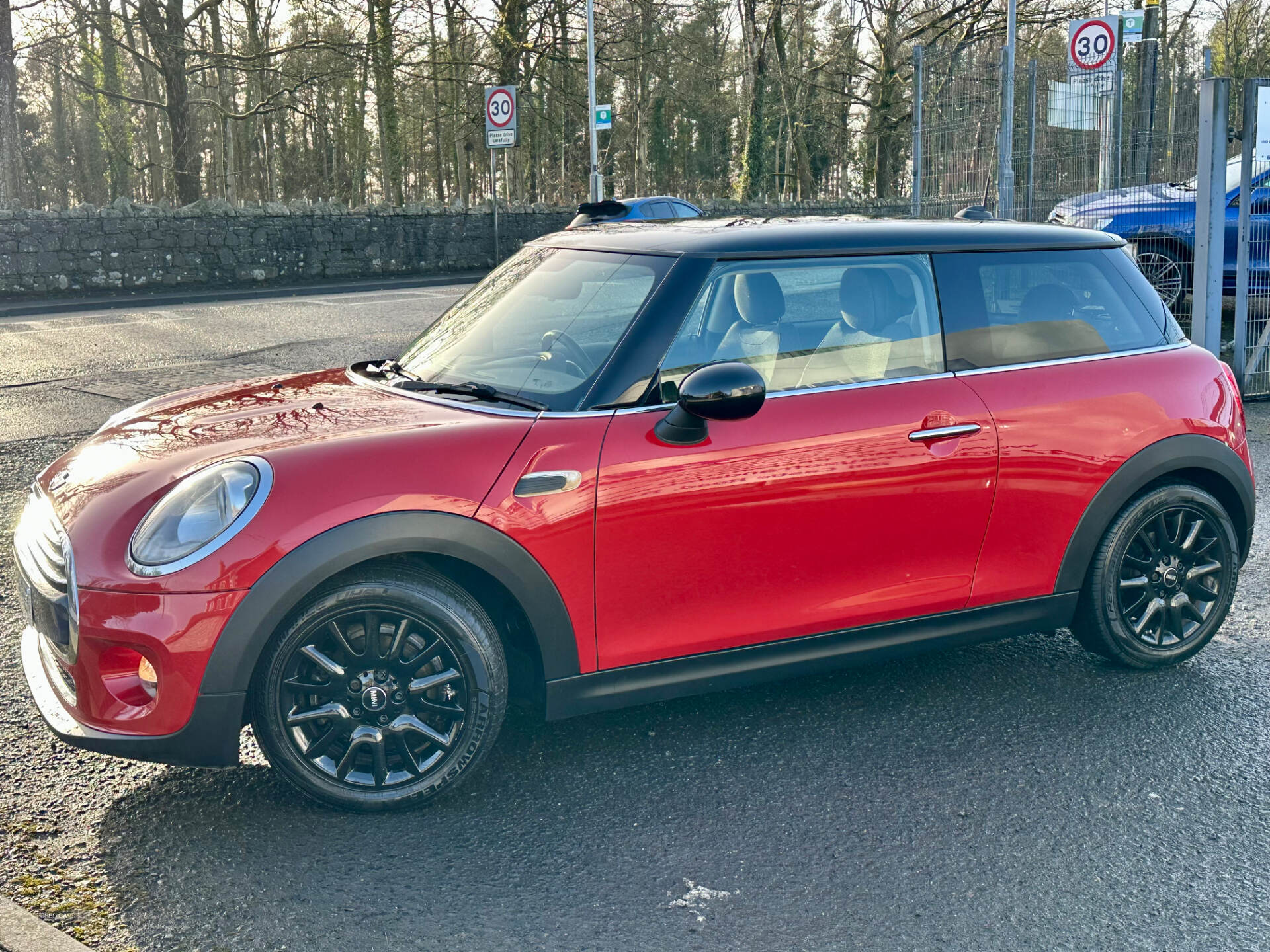 Sep 2014 MINI Hatch 1.5 Cooper D 3dr