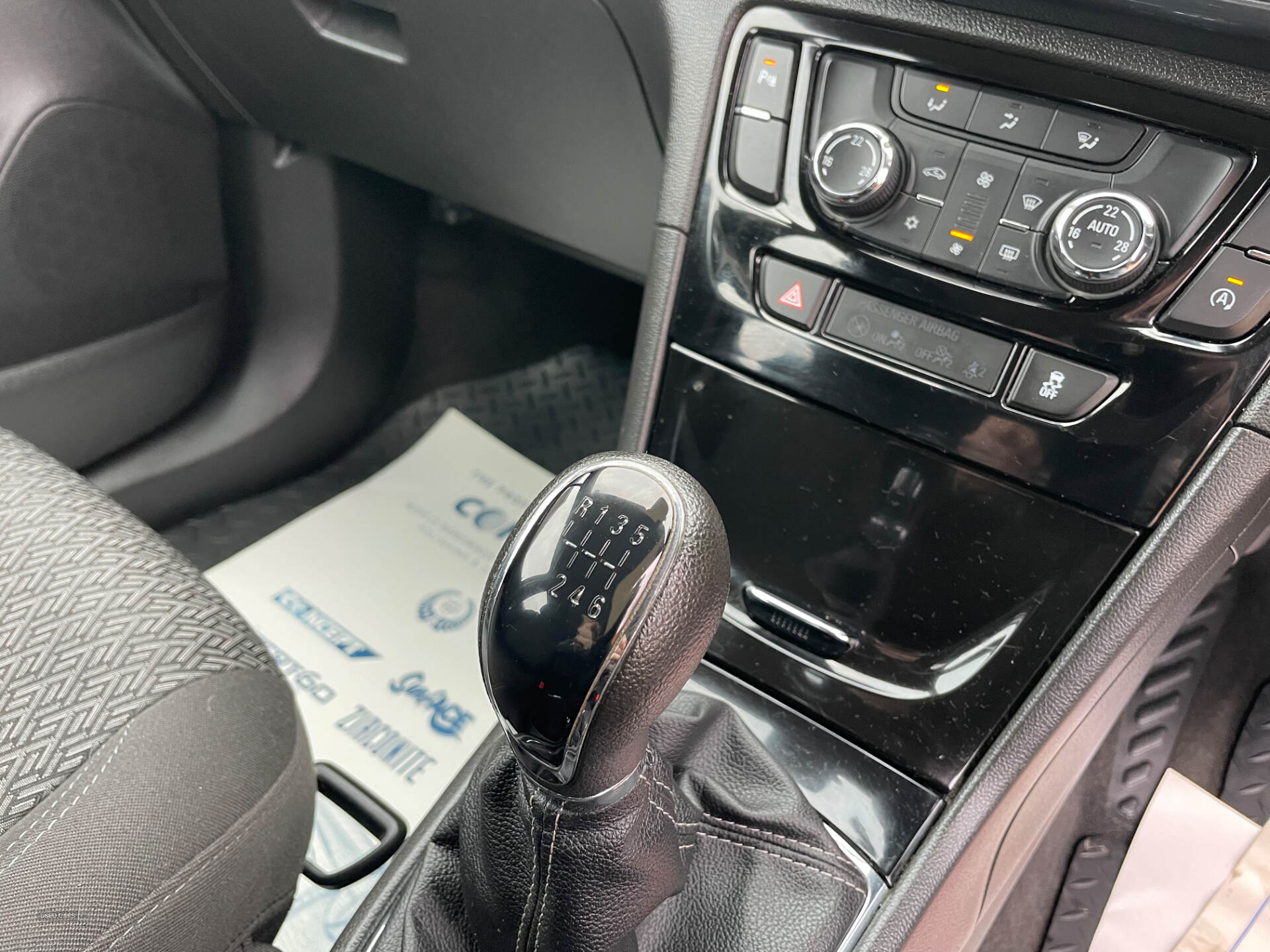 Jan 2018 Vauxhall Mokka X 1.4T ecoTEC Active 5dr