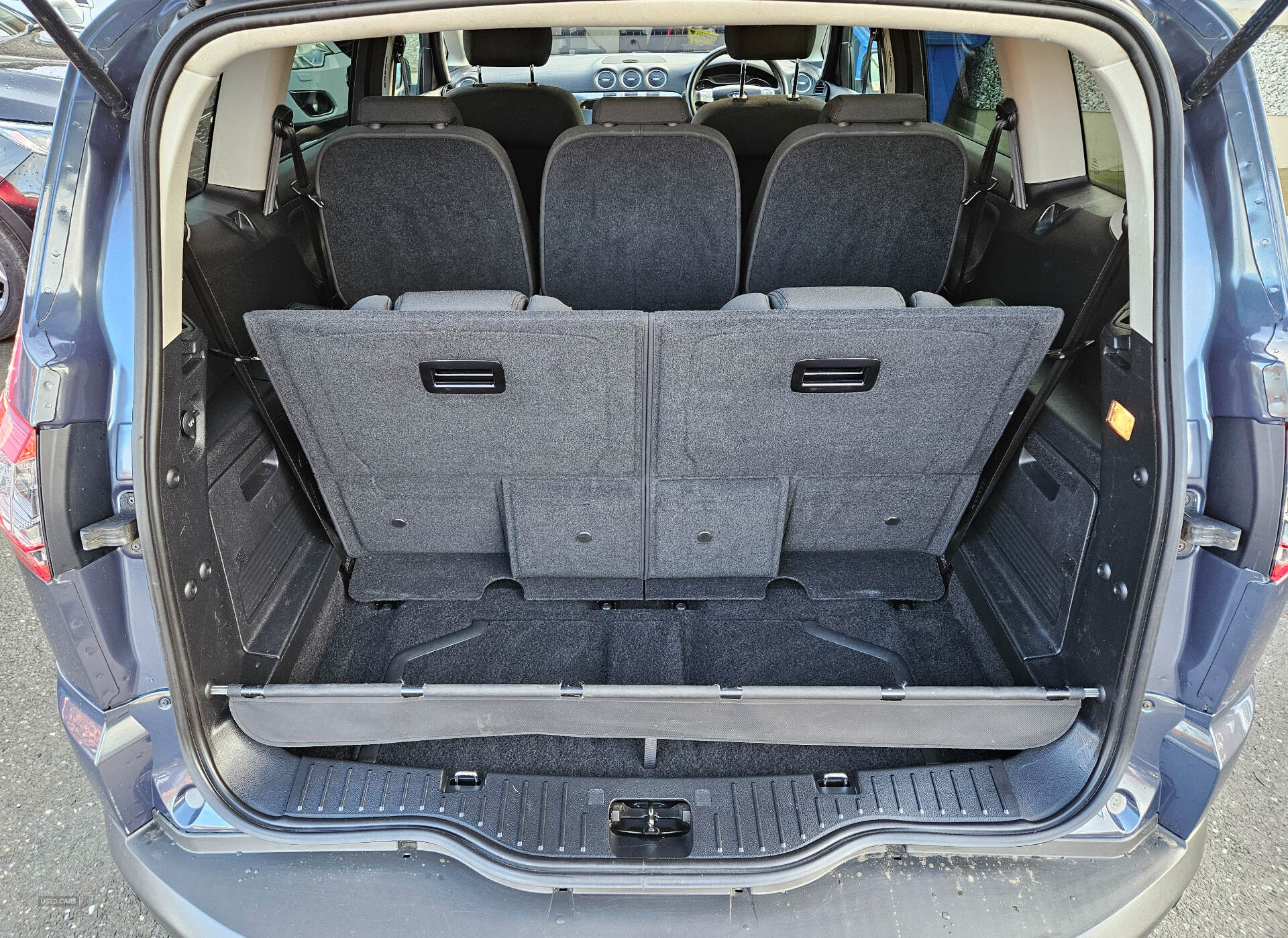 Sep 2011 Ford S-Max 2.0 TDCi 163 Titanium 5dr