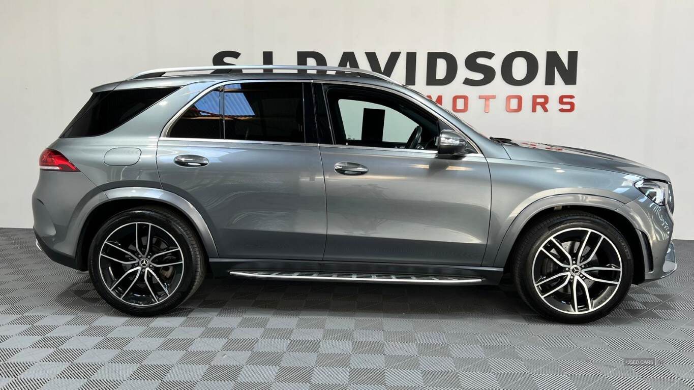 Jul 2022 Mercedes-Benz GLE GLE 400d 4Matic AMG Line Prem + 5dr 9G-Tron [7 St]
