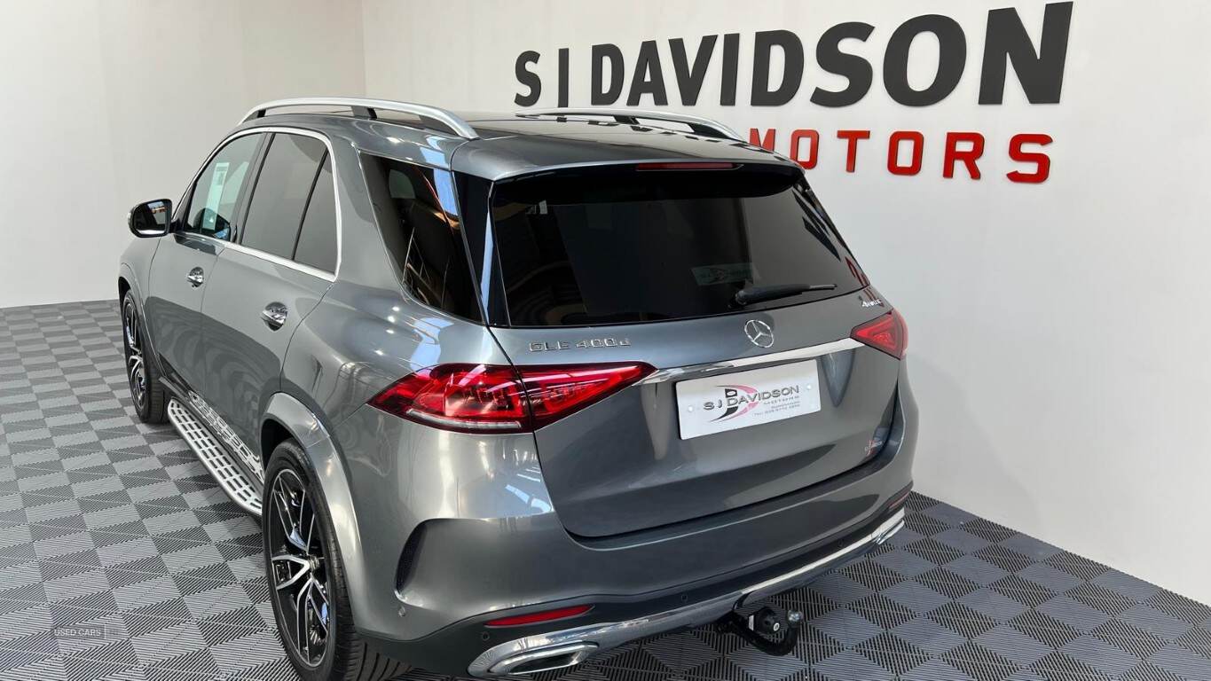 Jul 2022 Mercedes-Benz GLE GLE 400d 4Matic AMG Line Prem + 5dr 9G-Tron [7 St]