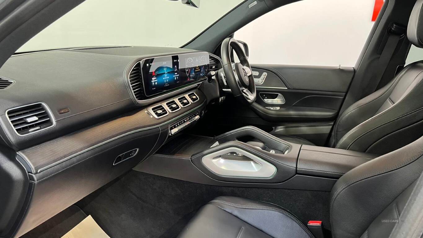 Jul 2022 Mercedes-Benz GLE GLE 400d 4Matic AMG Line Prem + 5dr 9G-Tron [7 St]