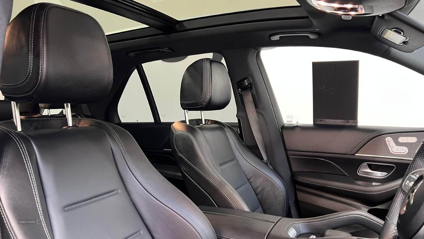 Jul 2022 Mercedes-Benz GLE GLE 400d 4Matic AMG Line Prem + 5dr 9G-Tron [7 St]