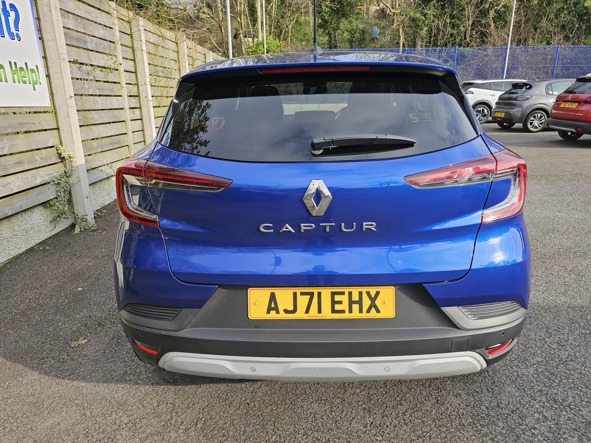 Jan 2022 Renault Captur 1.0 TCE 90 Iconic 5dr