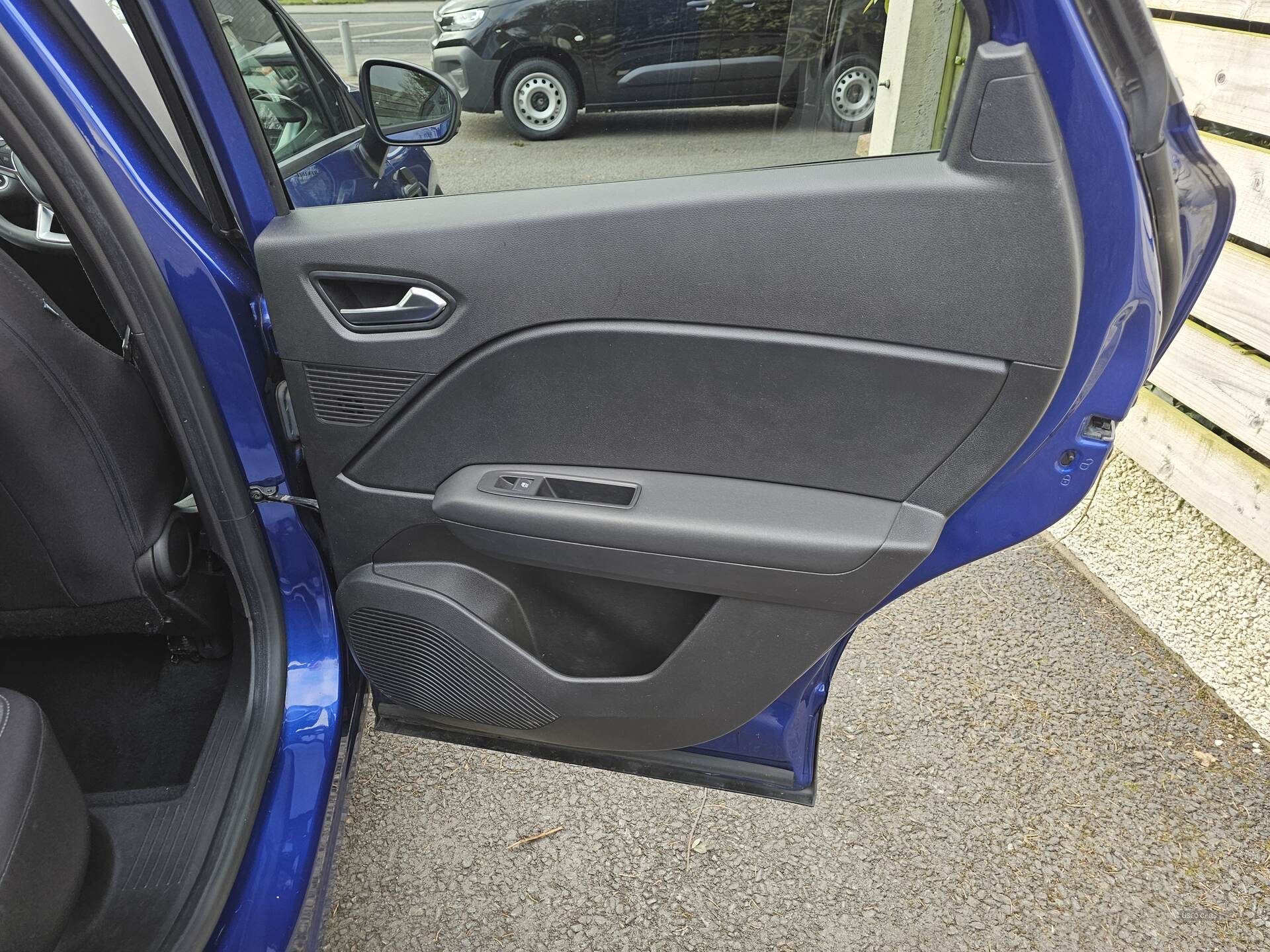 Jan 2022 Renault Captur 1.0 TCE 90 Iconic 5dr