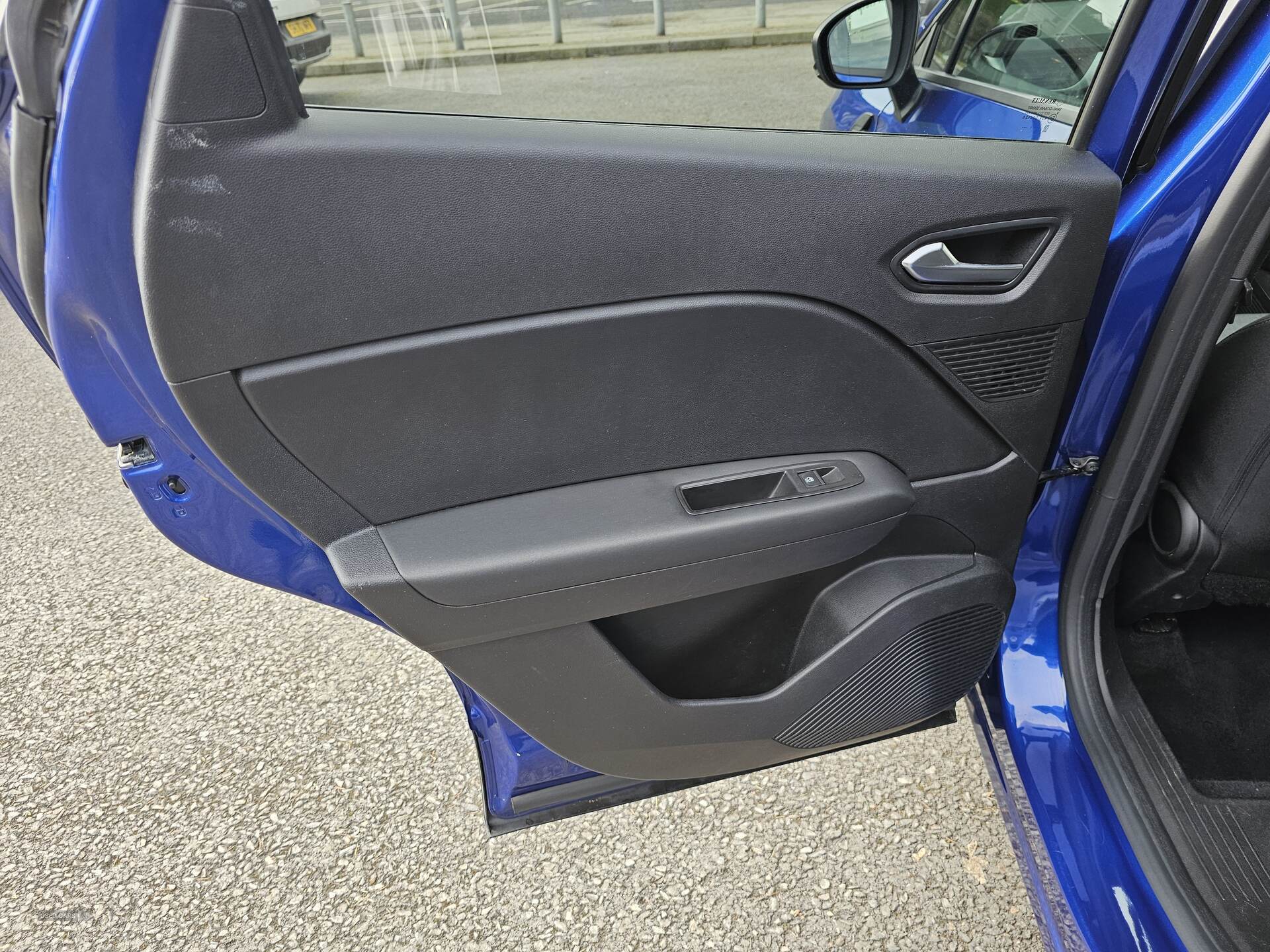 Jan 2022 Renault Captur 1.0 TCE 90 Iconic 5dr