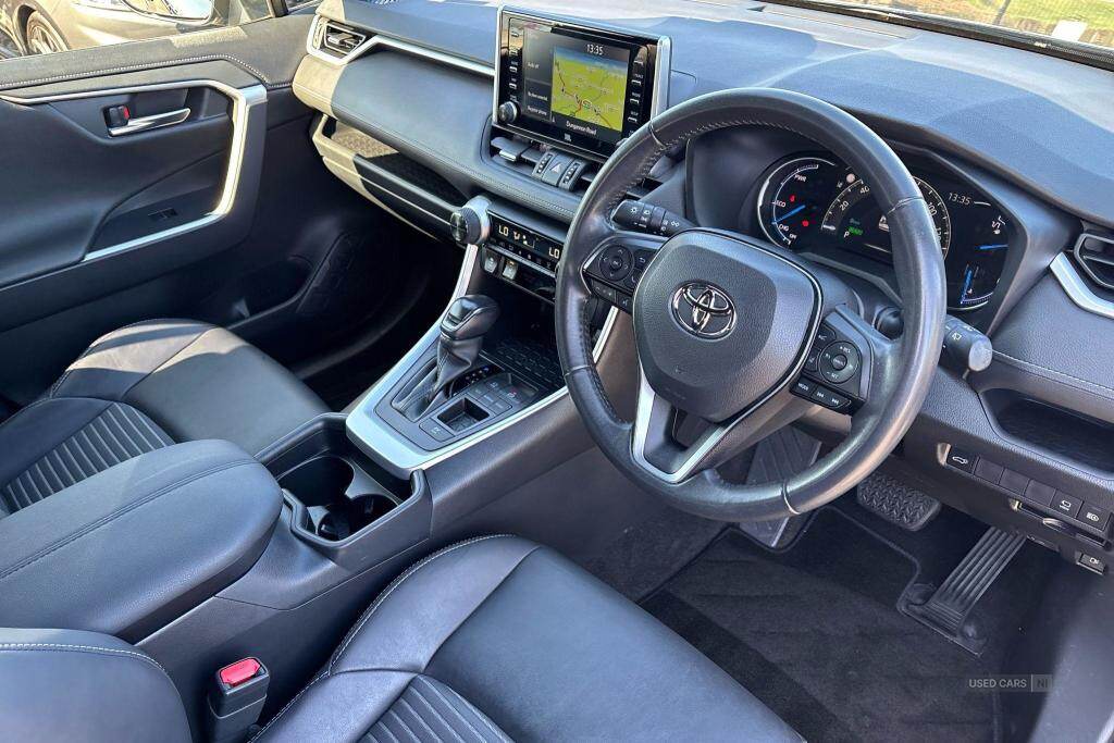 Oct 2021 Toyota RAV4 2.5 VVT-i Hybrid Black Edition 5dr CVT 2WD