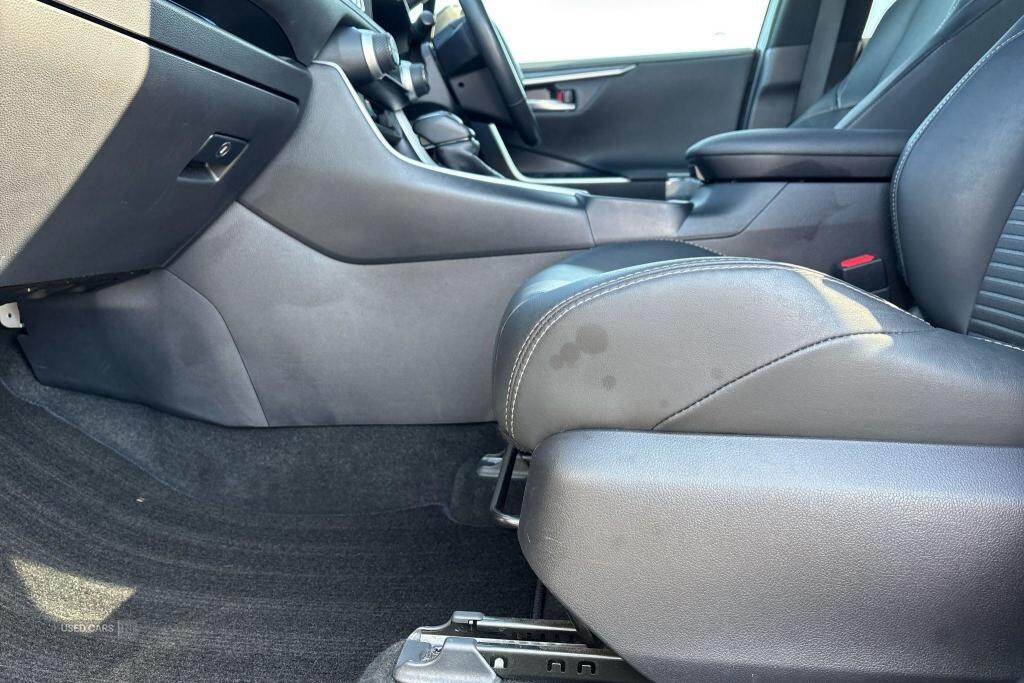 Oct 2021 Toyota RAV4 2.5 VVT-i Hybrid Black Edition 5dr CVT 2WD
