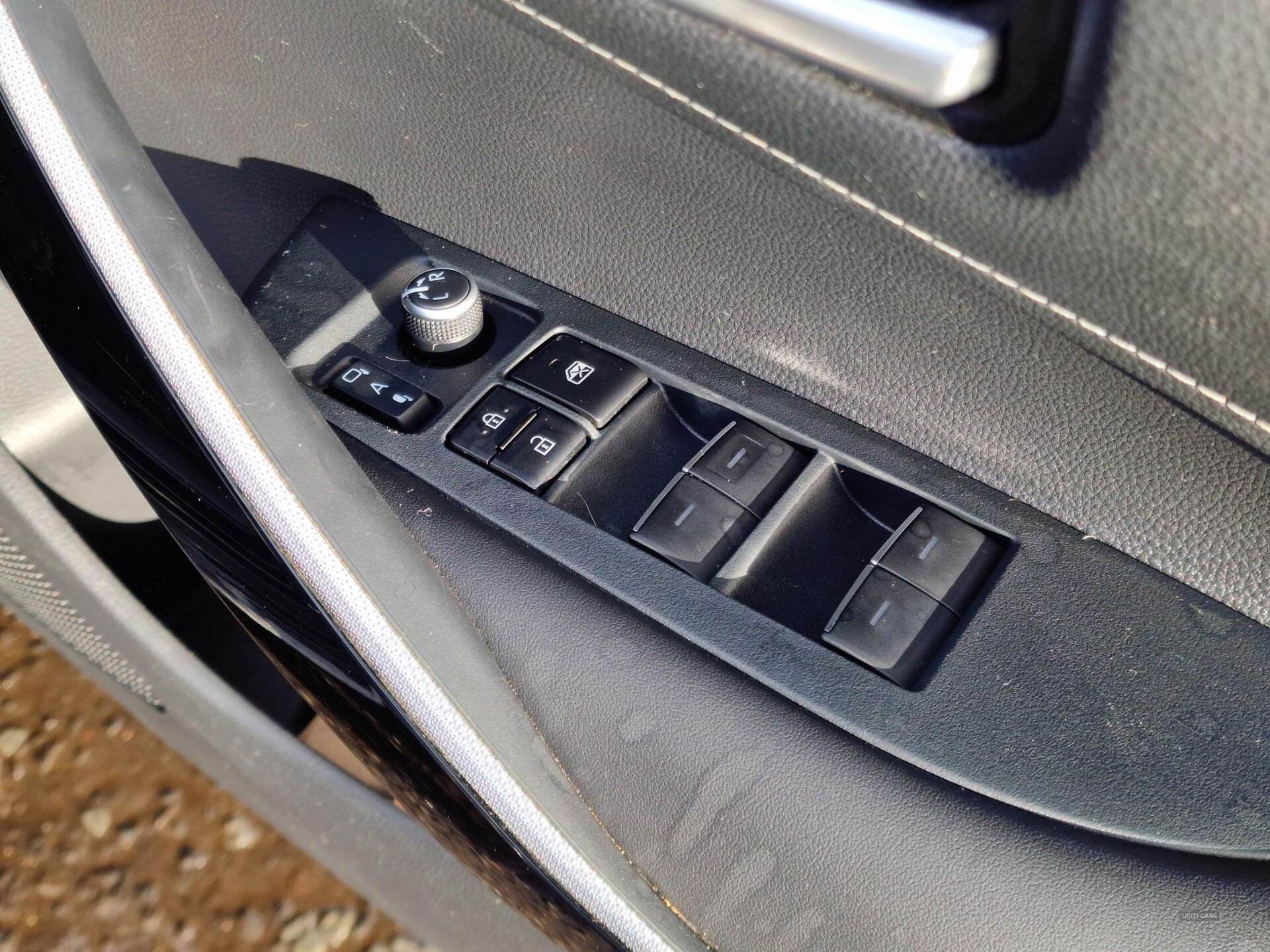 Sep 2021 Toyota Corolla 1.8 VVT-i Hybrid Design 5dr CVT