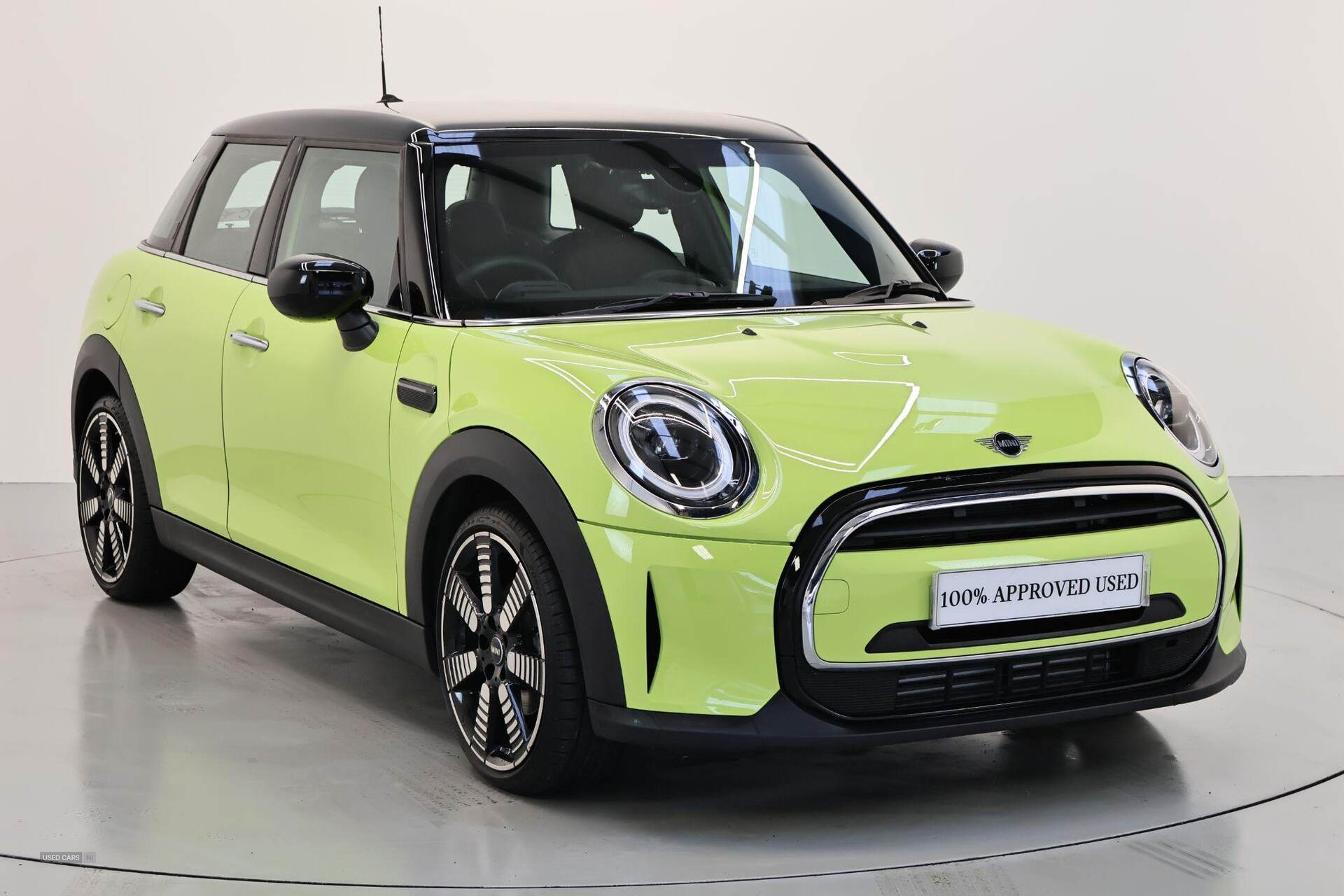 Mar 2024 MINI Hatch 1.5 Cooper Exclusive 5dr Auto [Comfort/Nav Pack]