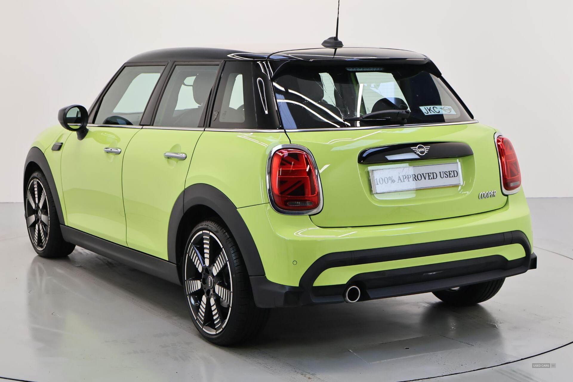 Mar 2024 MINI Hatch 1.5 Cooper Exclusive 5dr Auto [Comfort/Nav Pack]