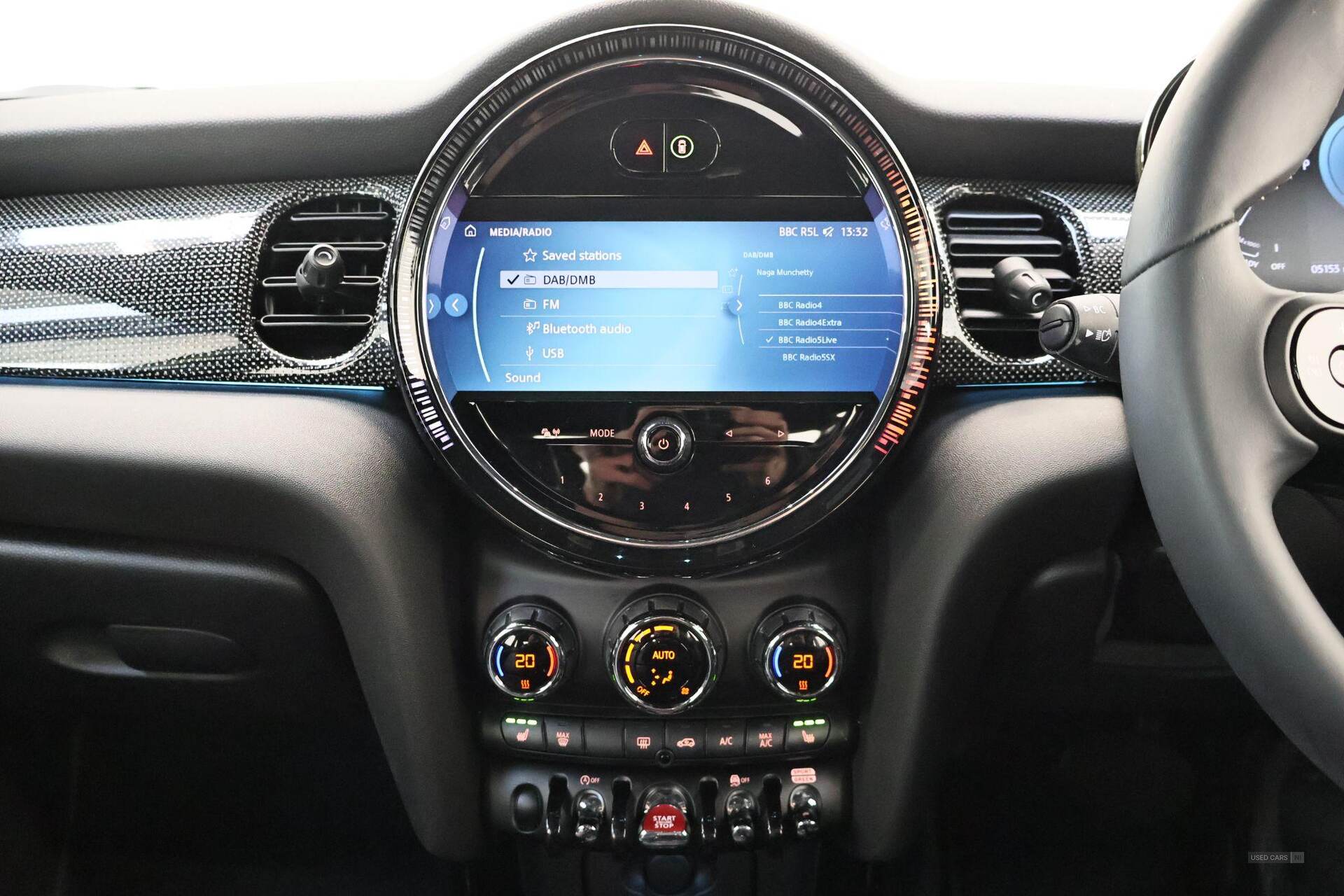 Mar 2024 MINI Hatch 1.5 Cooper Exclusive 5dr Auto [Comfort/Nav Pack]
