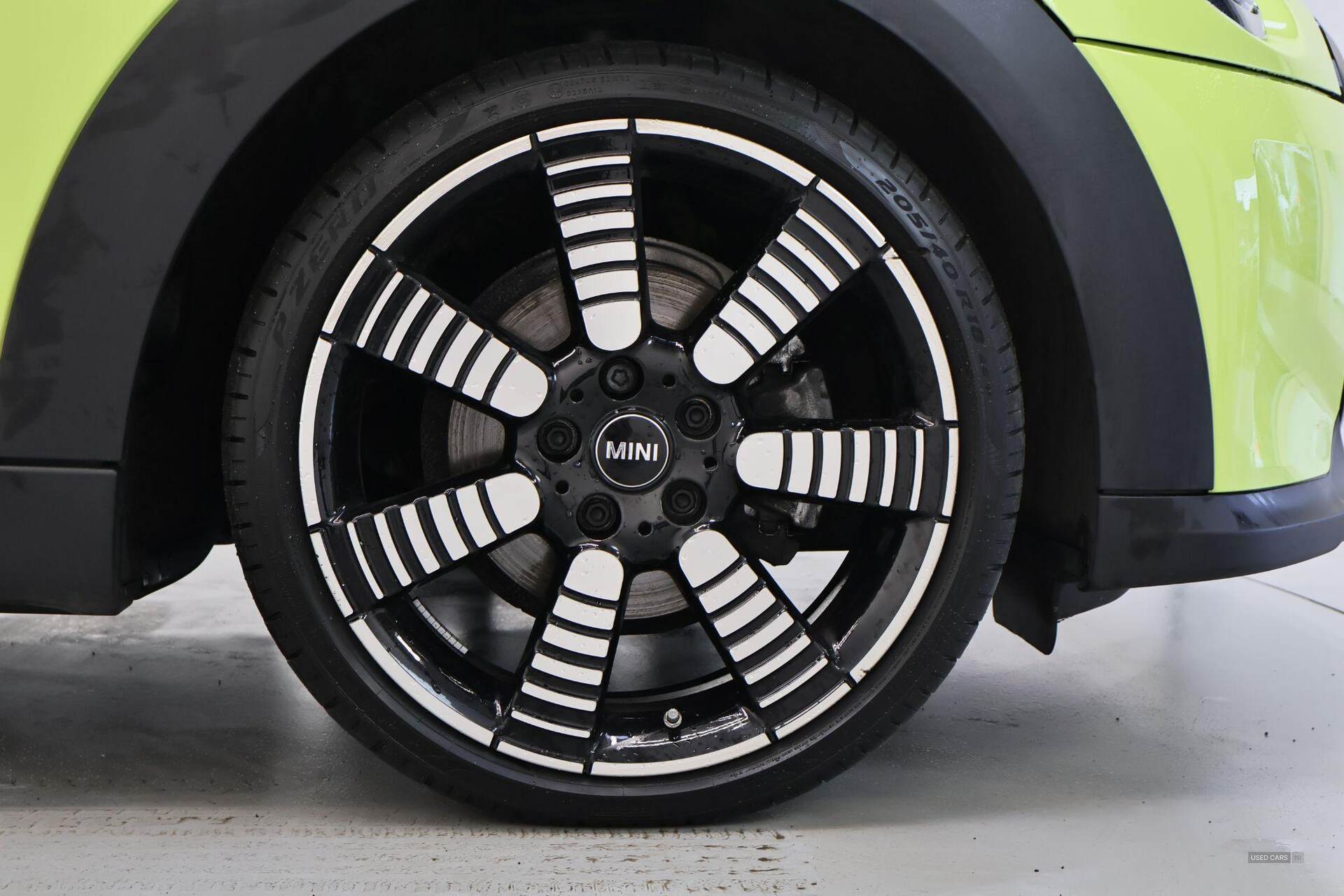 Mar 2024 MINI Hatch 1.5 Cooper Exclusive 5dr Auto [Comfort/Nav Pack]