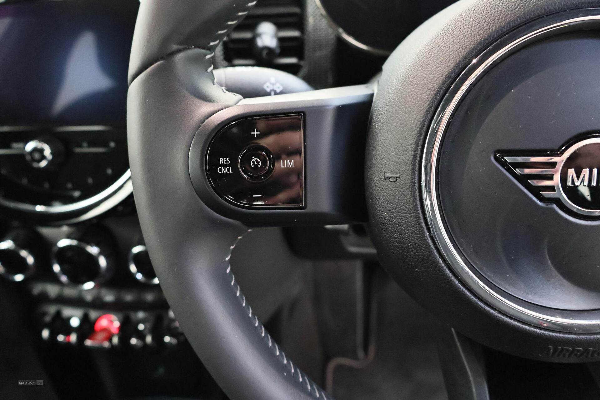 Mar 2024 MINI Hatch 1.5 Cooper Exclusive 5dr Auto [Comfort/Nav Pack]