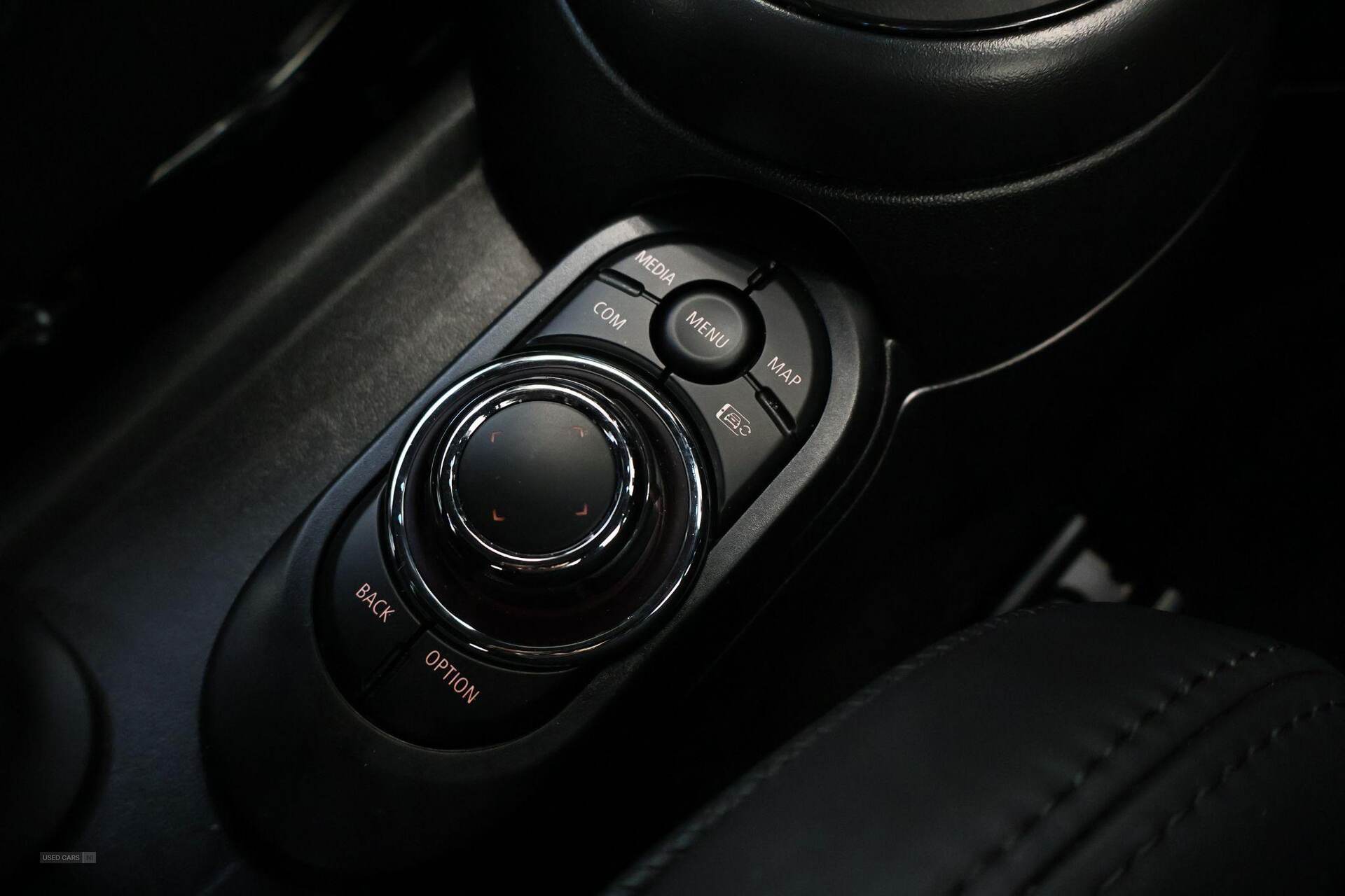 Mar 2024 MINI Hatch 1.5 Cooper Exclusive 5dr Auto [Comfort/Nav Pack]