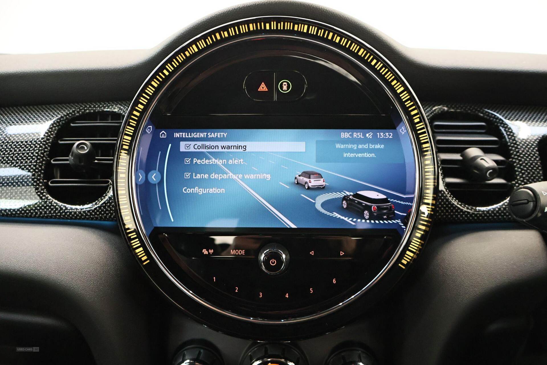Mar 2024 MINI Hatch 1.5 Cooper Exclusive 5dr Auto [Comfort/Nav Pack]