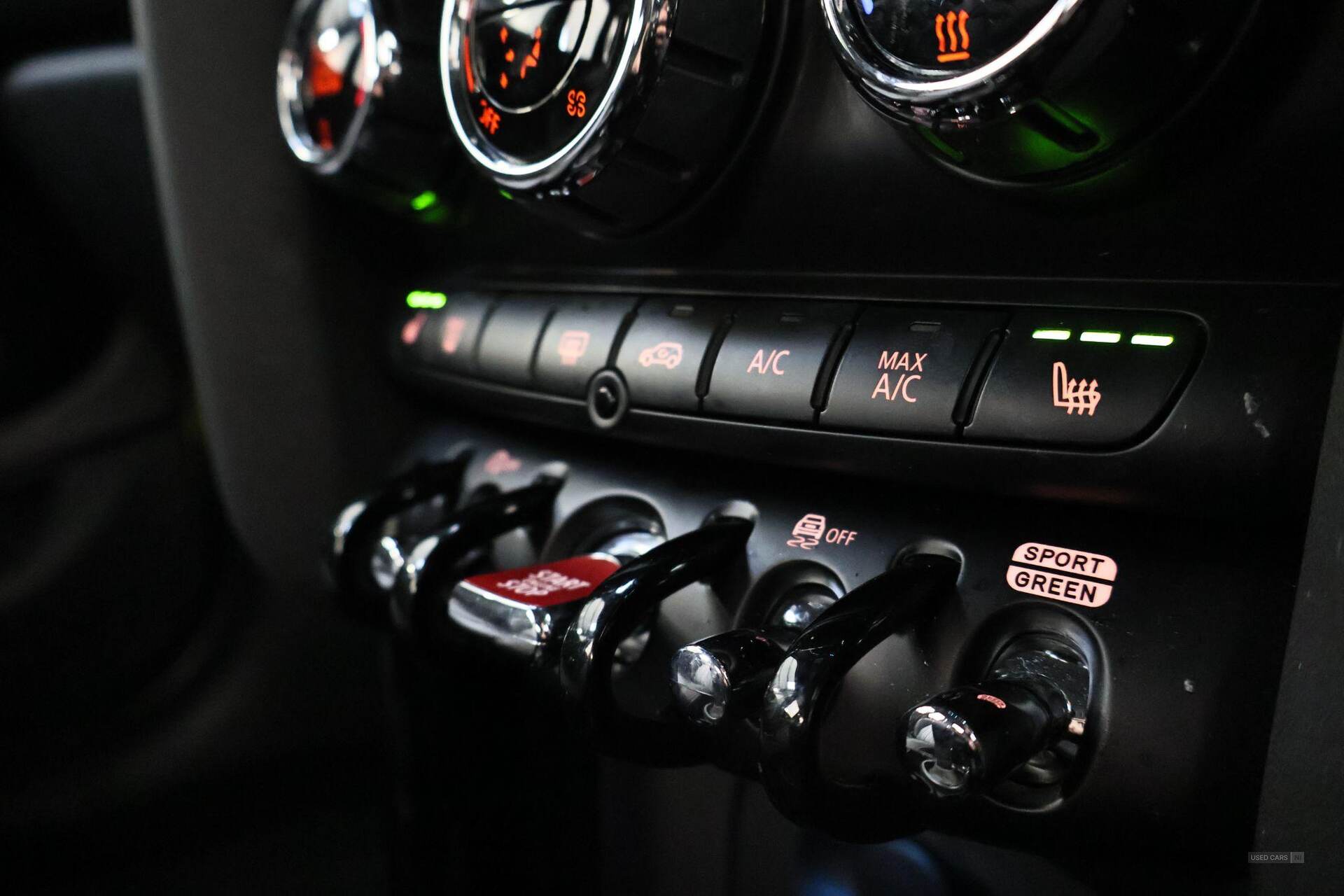 Mar 2024 MINI Hatch 1.5 Cooper Exclusive 5dr Auto [Comfort/Nav Pack]