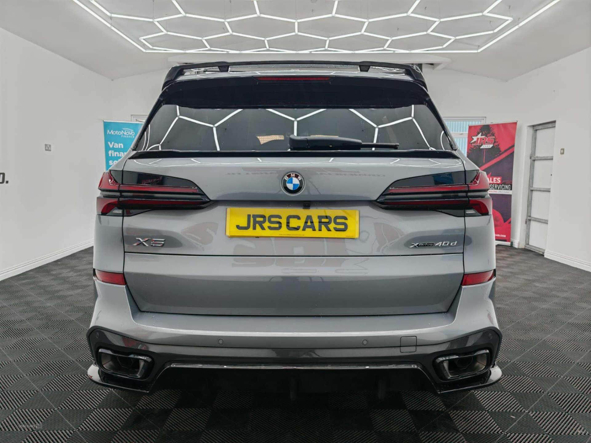 Oct 2023 BMW X5 xDrive40d MHT M Sport 5dr Auto
