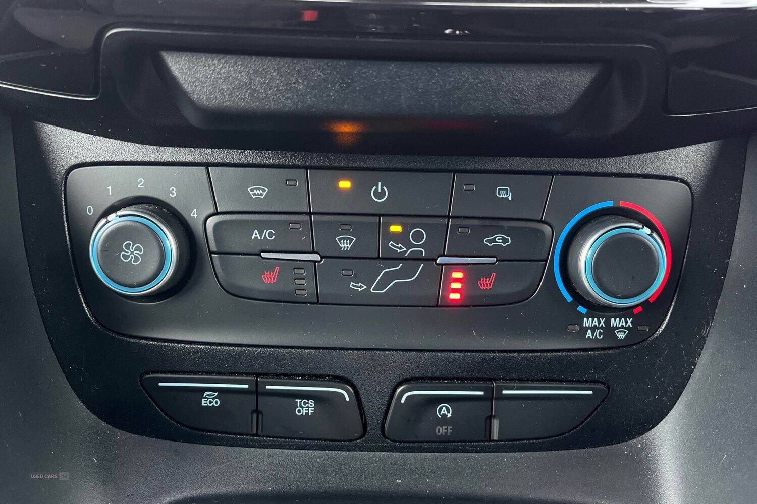Jun 2024 Ford Transit Connect 1.5 EcoBlue 100ps Limited Van