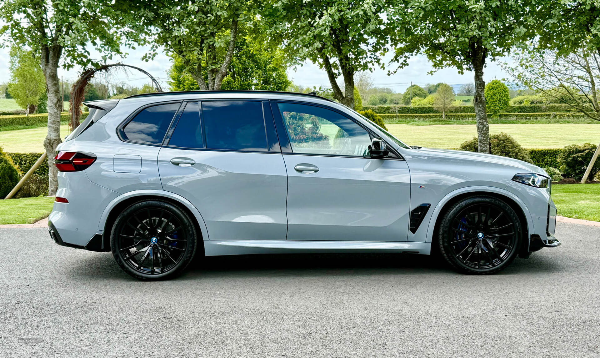 Nov 2023 BMW X5 xDrive50e M Sport 5dr Auto