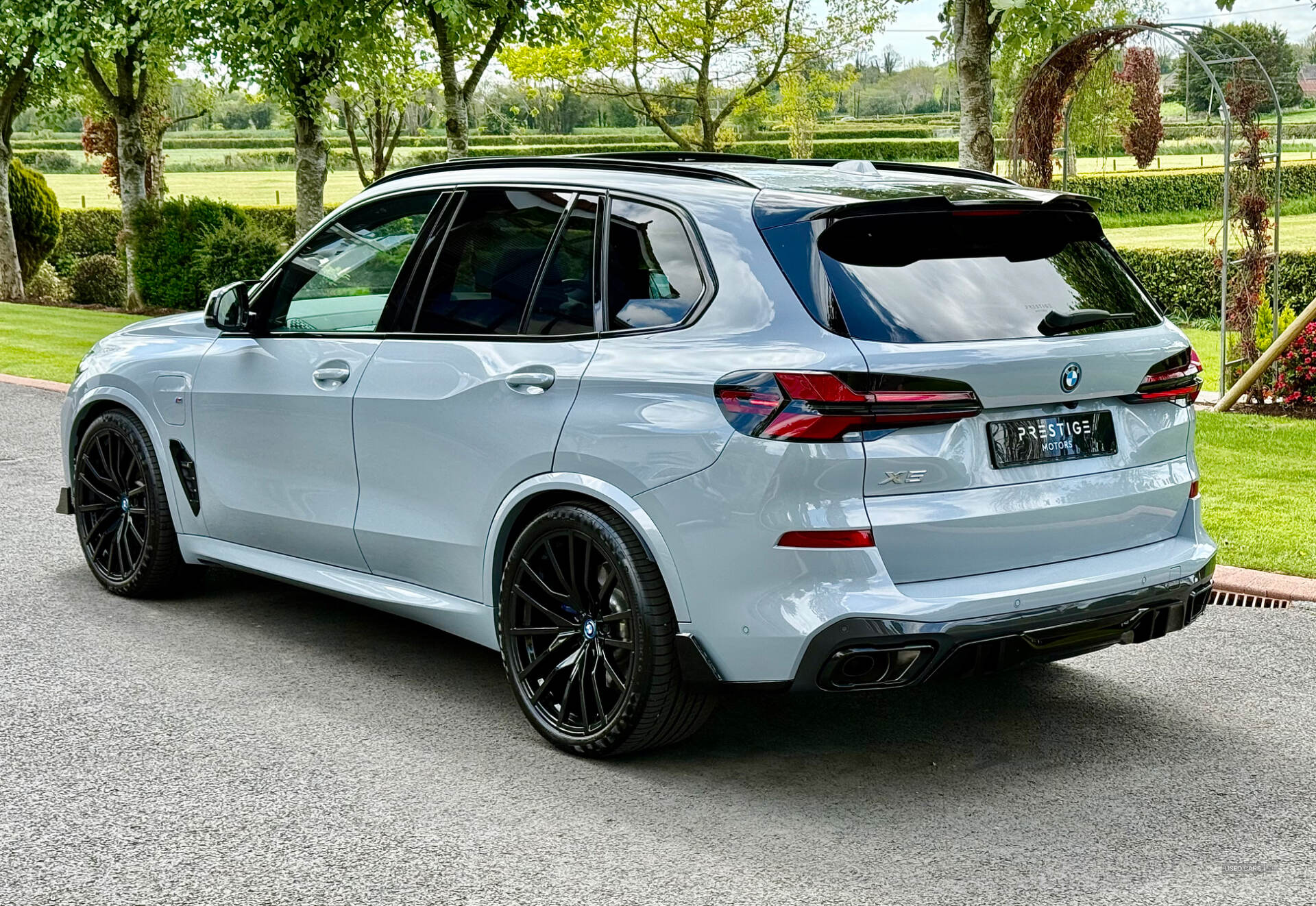 Nov 2023 BMW X5 xDrive50e M Sport 5dr Auto