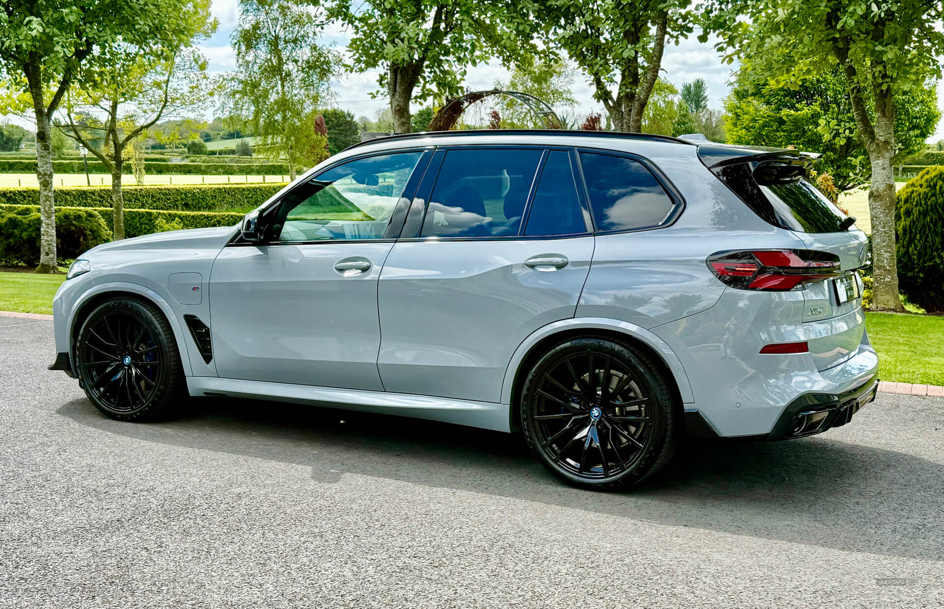 Nov 2023 BMW X5 xDrive50e M Sport 5dr Auto