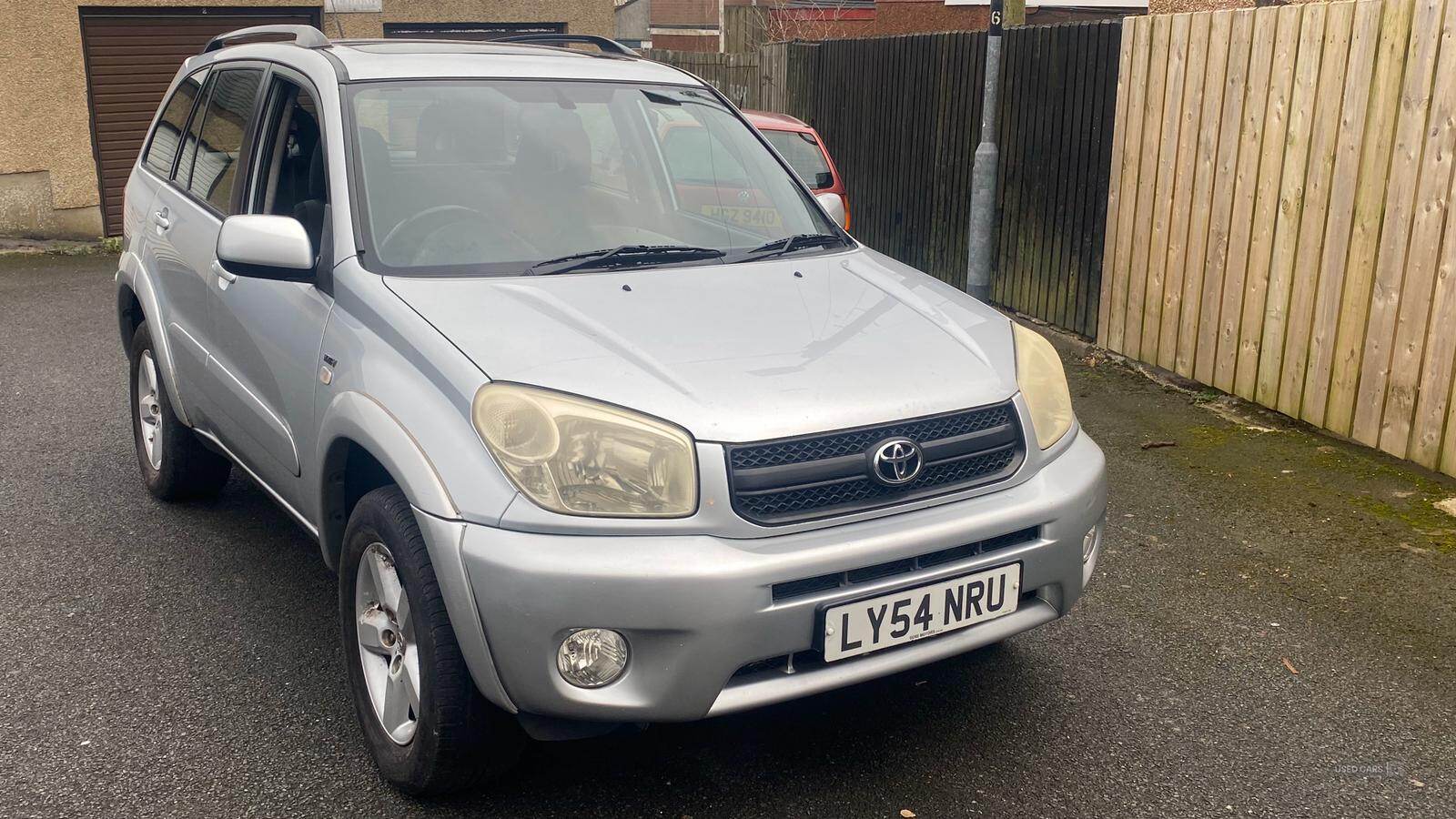 Dec 2004 Toyota RAV4 2.0 XT3 5dr