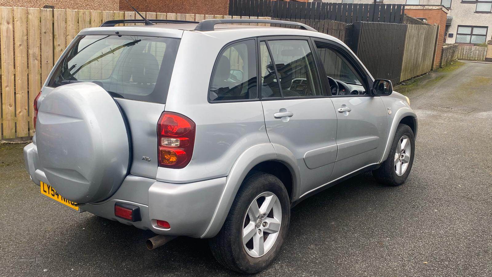 Dec 2004 Toyota RAV4 2.0 XT3 5dr