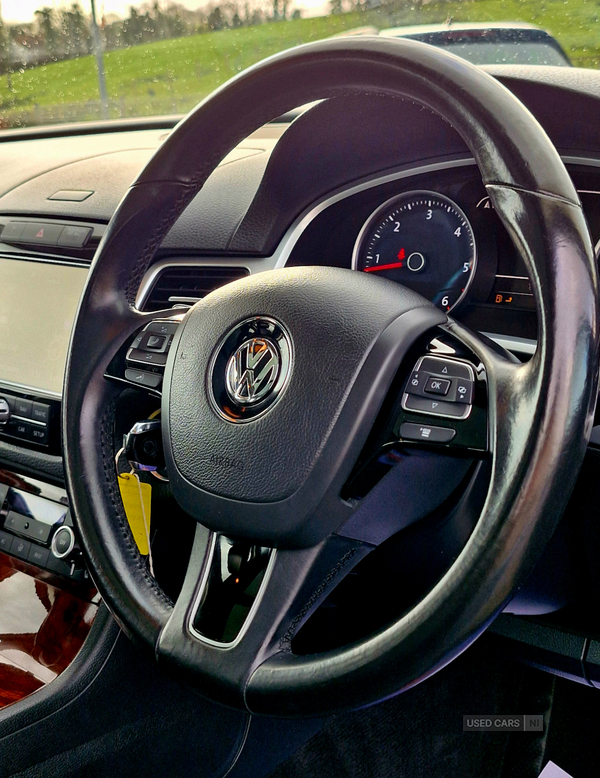 Volkswagen Touareg DIESEL ESTATE in Fermanagh