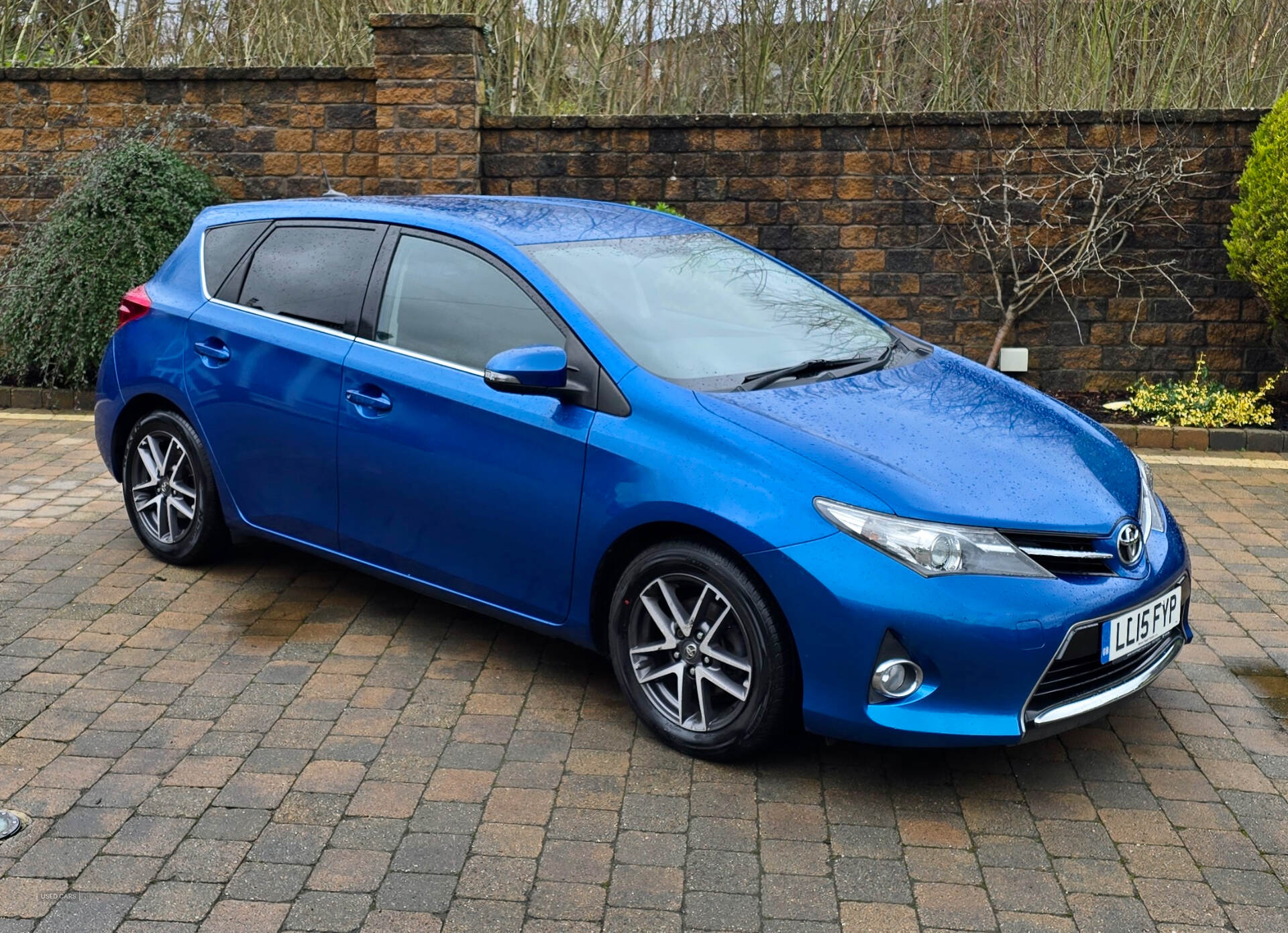 May 2015 Toyota Auris 1.33 Dual VVTi Icon+ 5dr