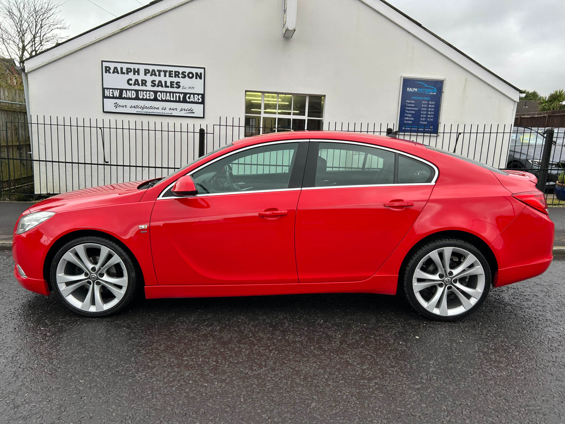 May 2013 Vauxhall Insignia 2.0 CDTi SRi Vx-line Red Nav [160] 5dr