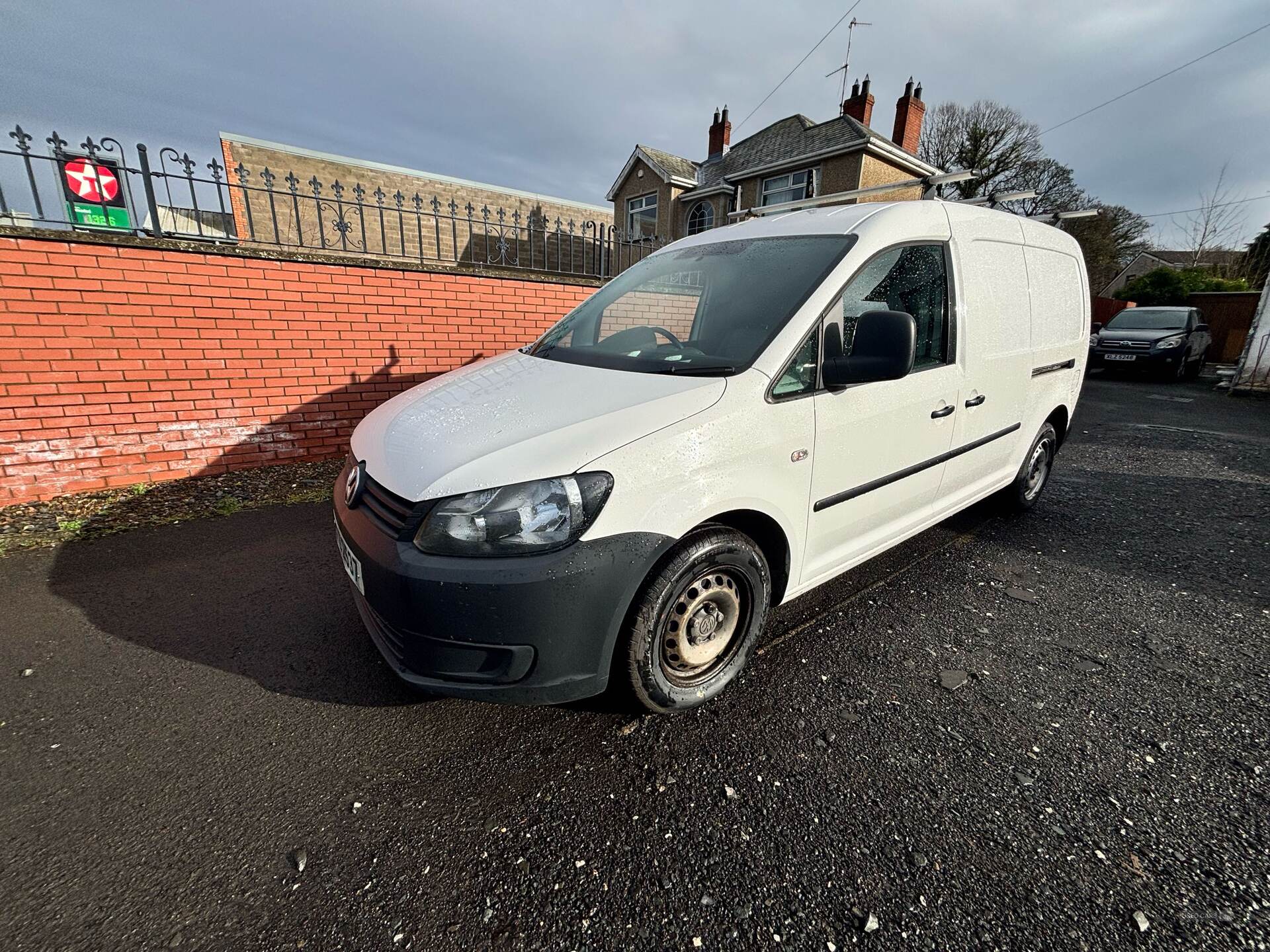 Sep 2013 Volkswagen Caddy Maxi 1.6 TDI 102PS Van