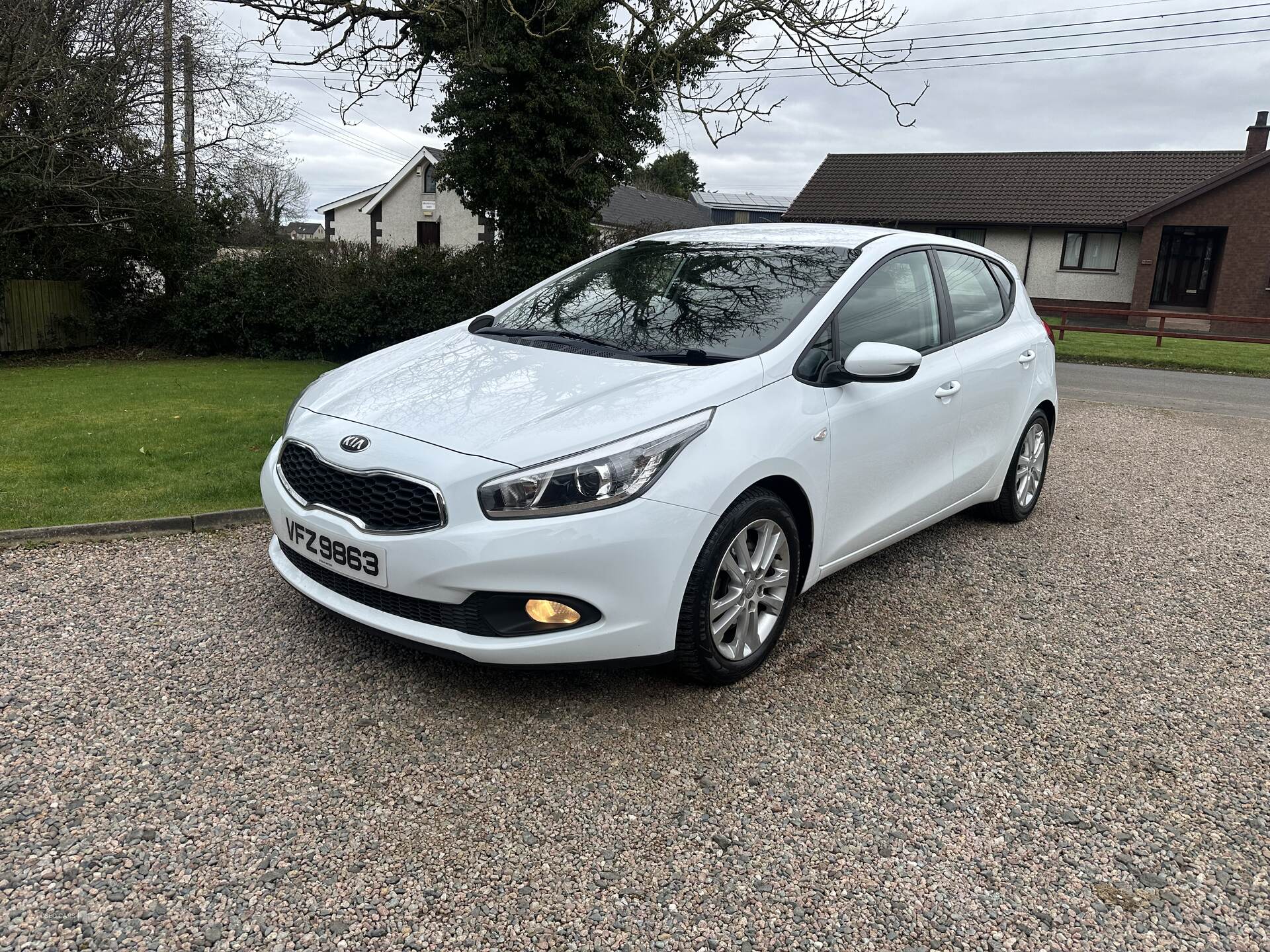 Feb 2015 Kia Ceed 1.4 VR7 5dr