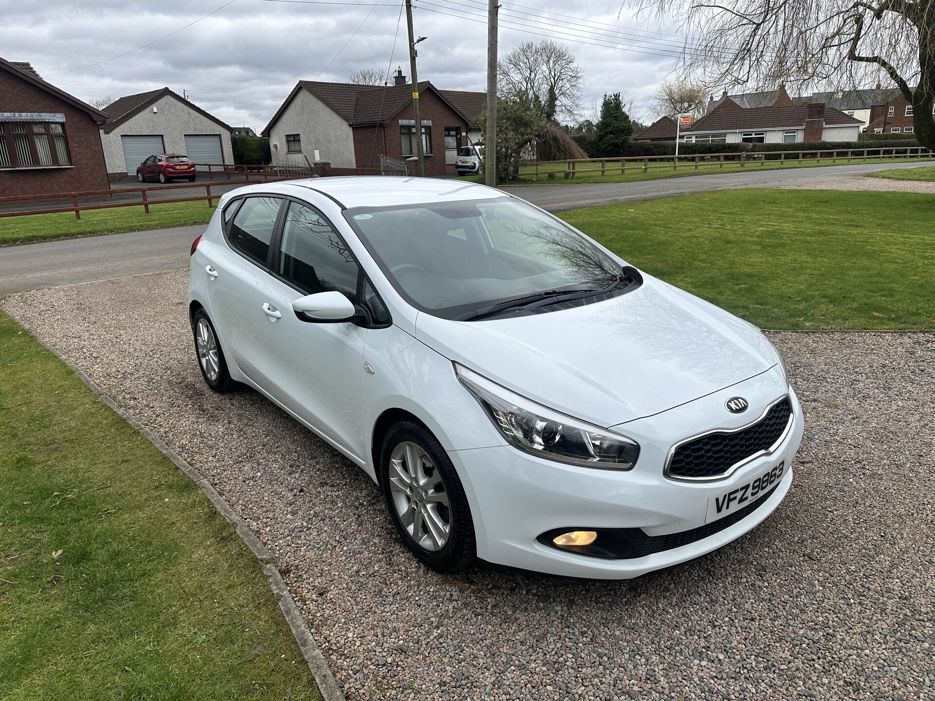 Feb 2015 Kia Ceed 1.4 VR7 5dr