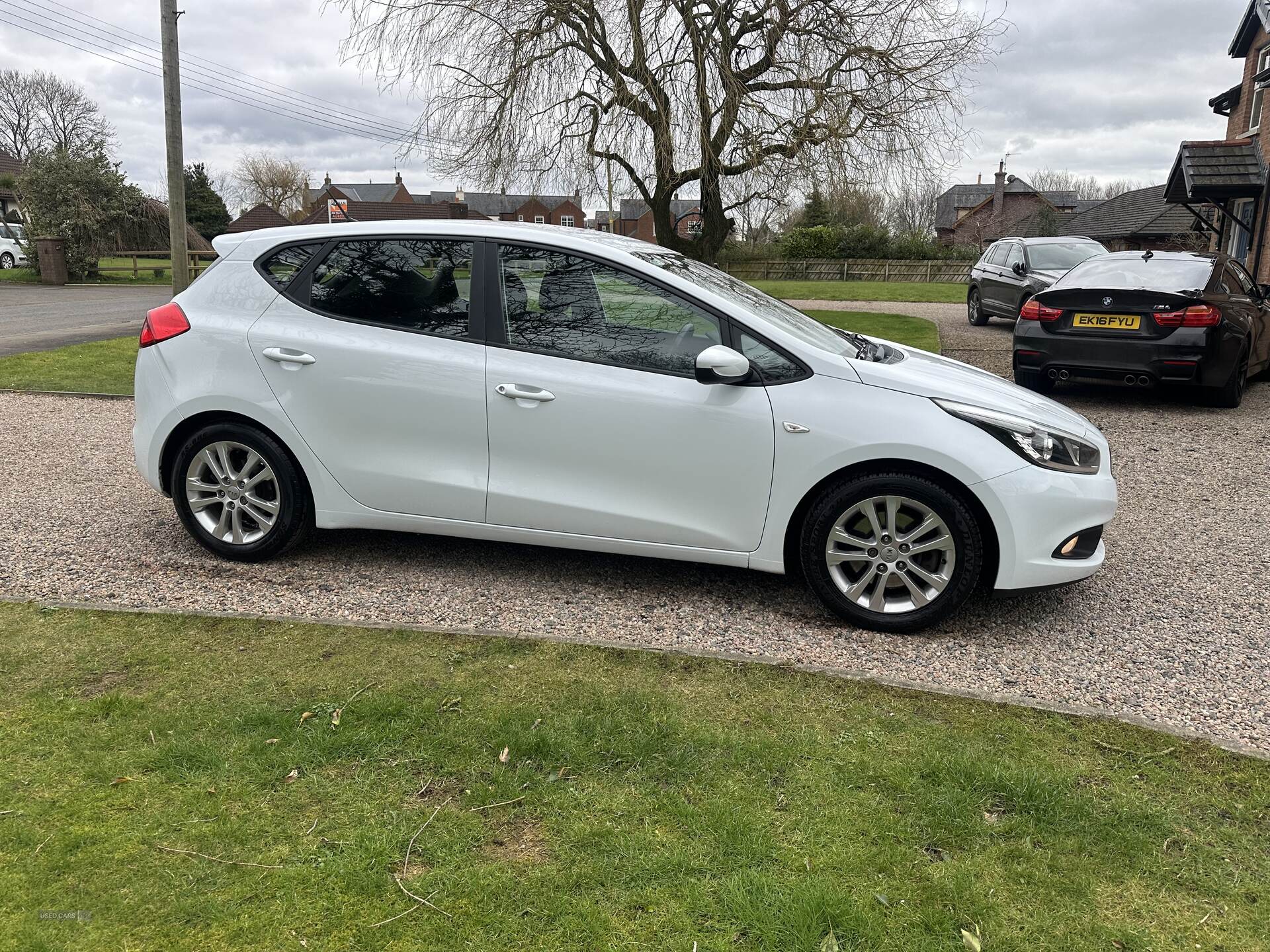 Feb 2015 Kia Ceed 1.4 VR7 5dr