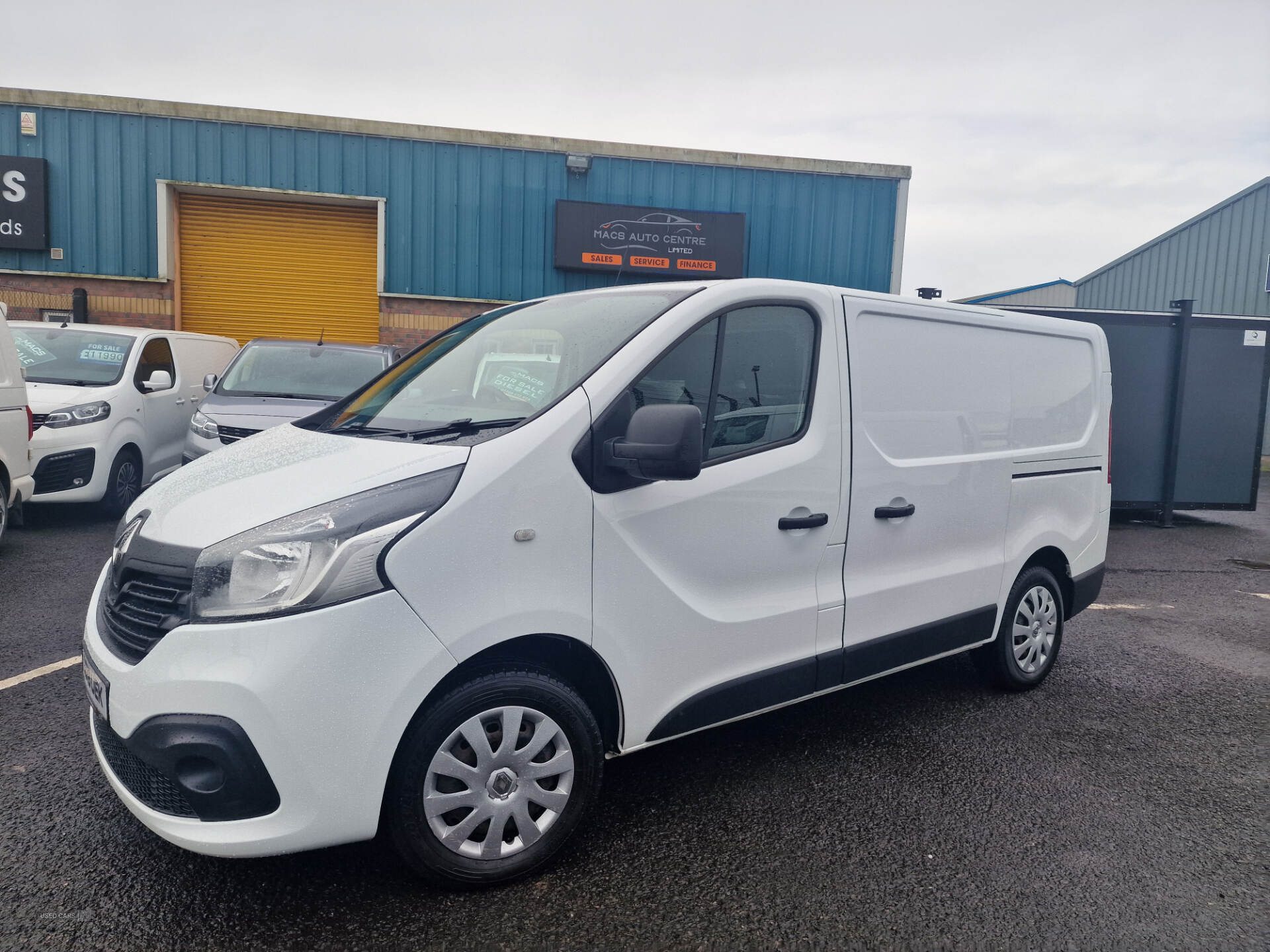 May 2018 Renault Trafic SL27 dCi 120 Business+ Van