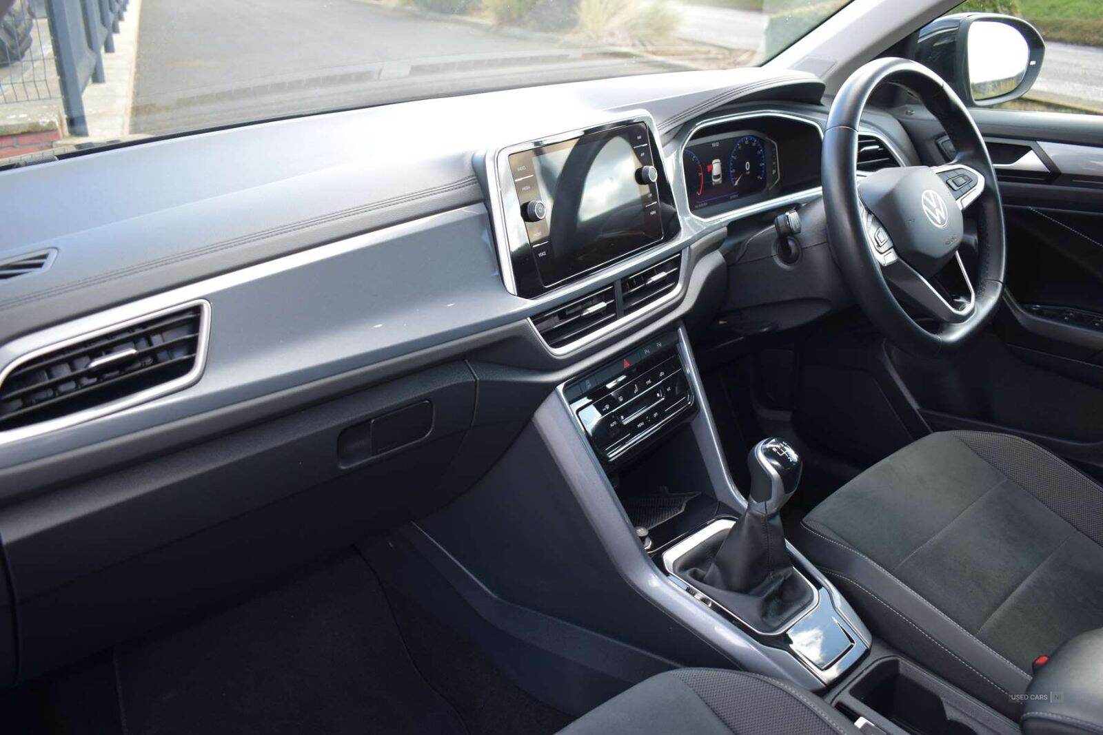 Jun 2022 Volkswagen T-Roc 2.0 TDI EVO Style 5dr