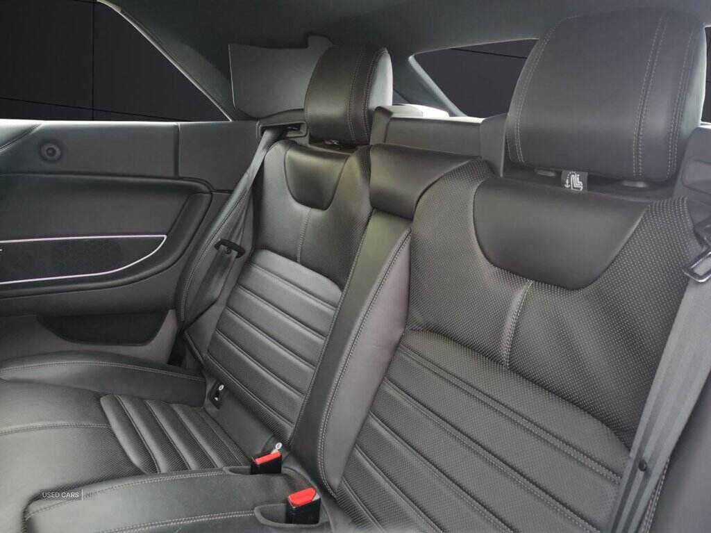 Mar 2017 Land Rover Range Rover Evoque 2.0 Si4 HSE Dynamic 2dr Auto