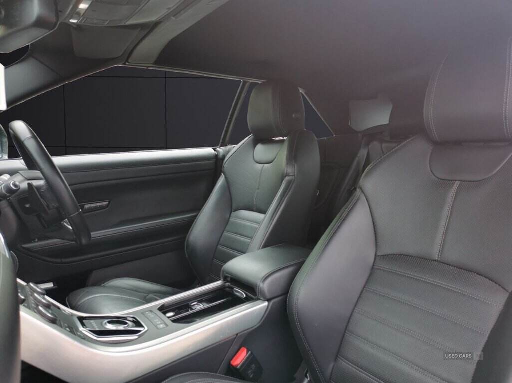 Mar 2017 Land Rover Range Rover Evoque 2.0 Si4 HSE Dynamic 2dr Auto